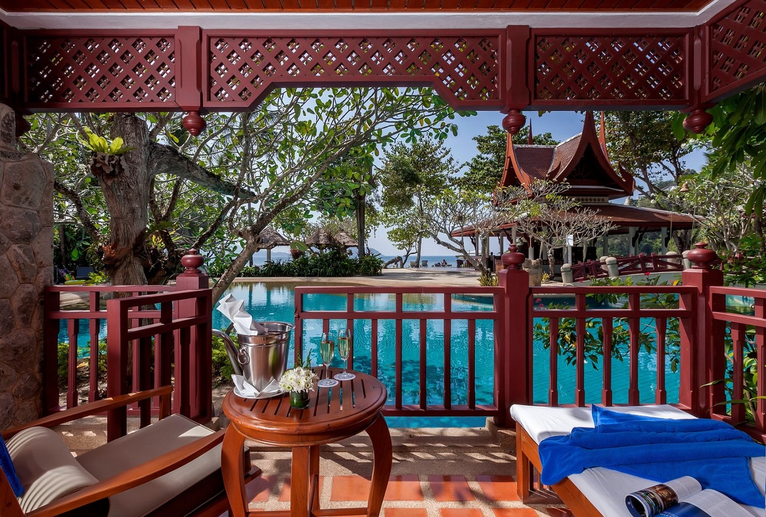 Thavorn Beach Village Resort