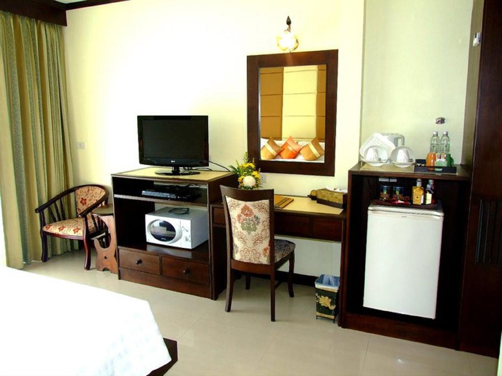 The Mareeya Place