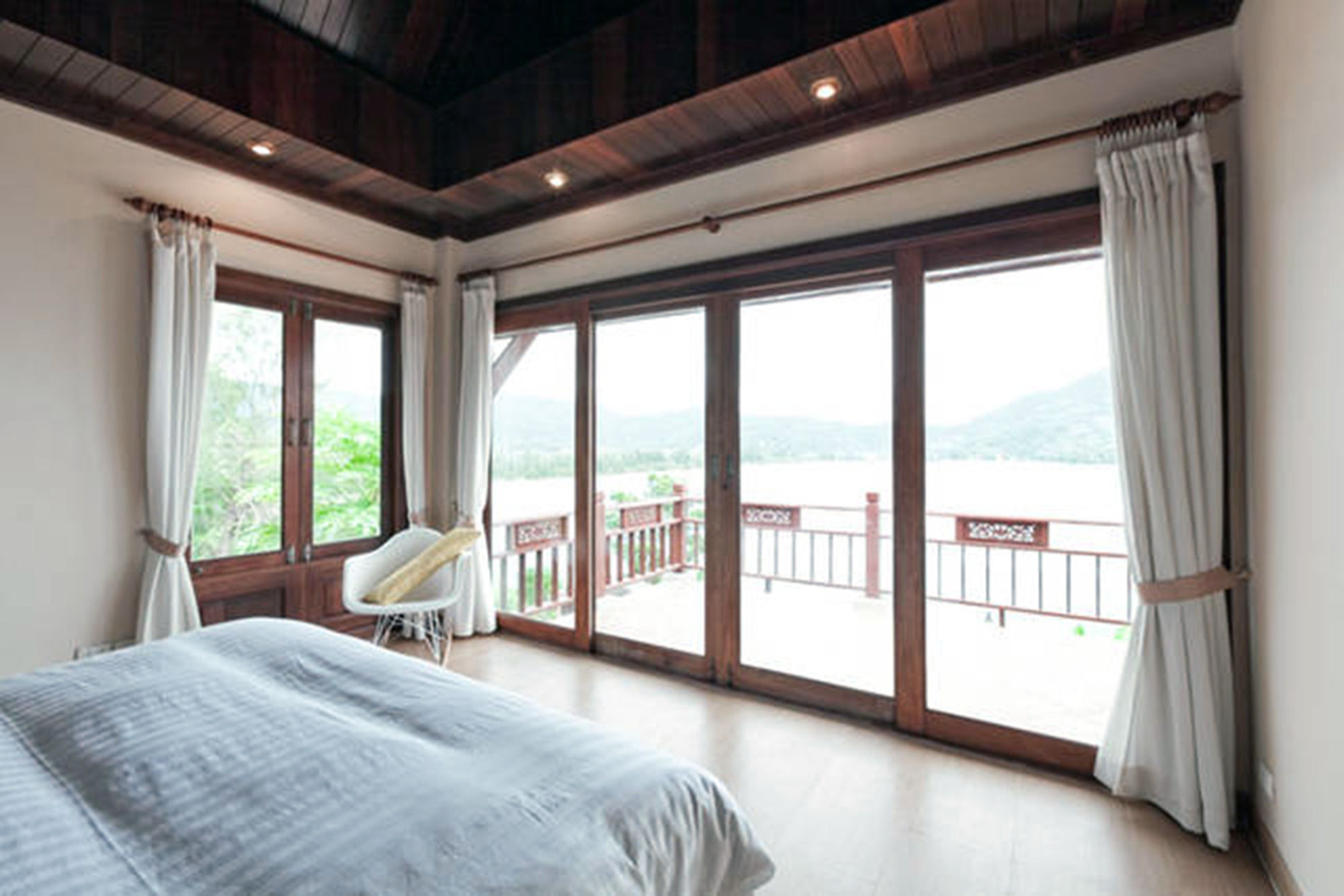 Villa H