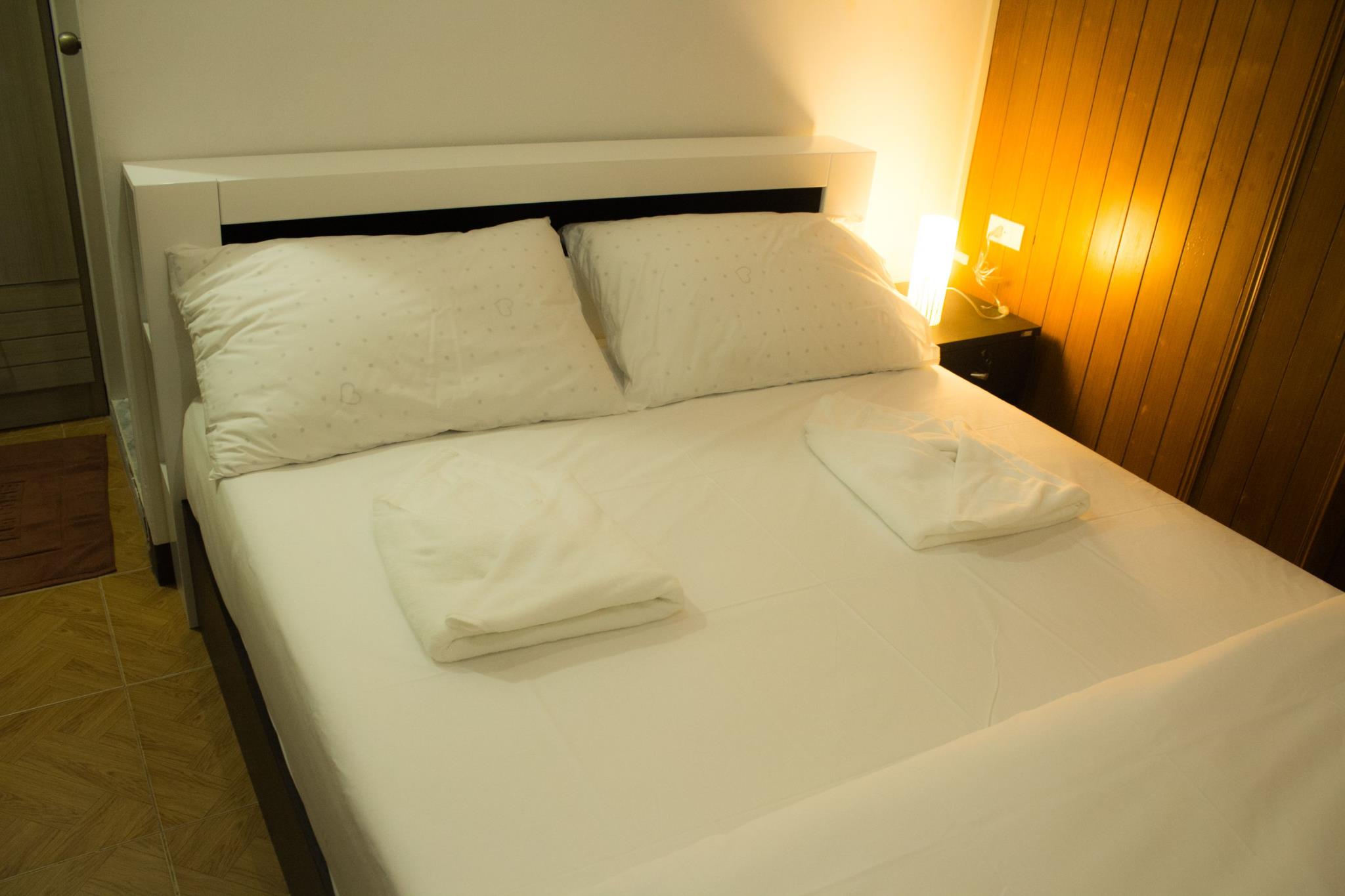 Baan Lucky Guest House