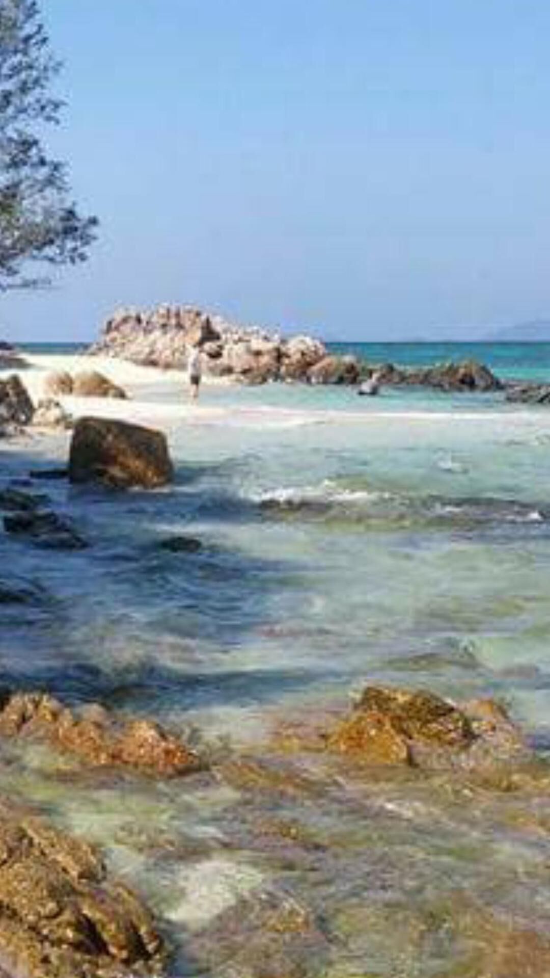 Baantonkhao Kata Beach