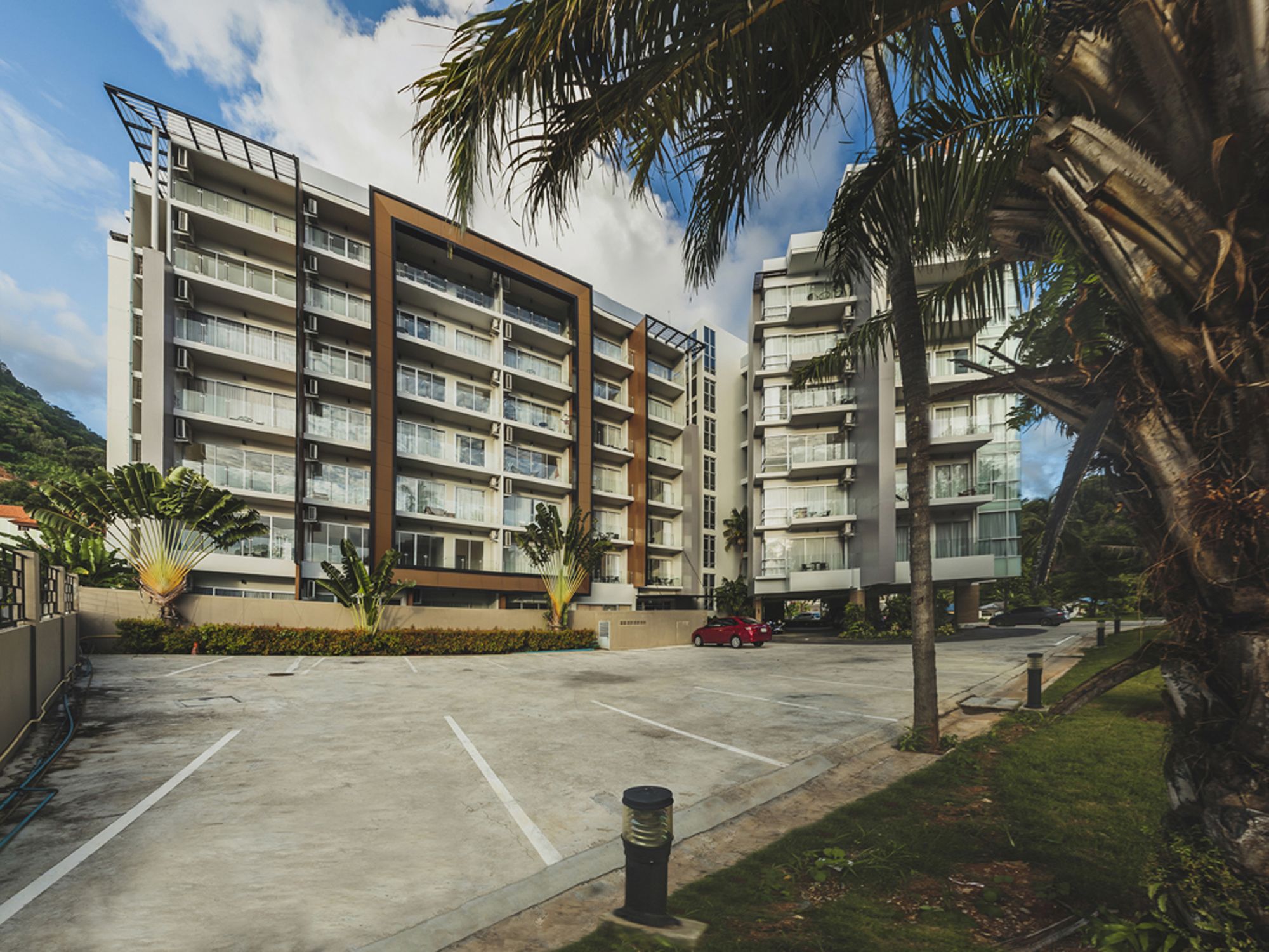 Chic Condominium