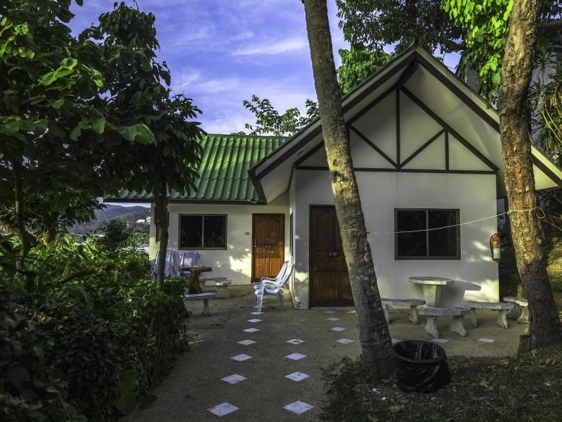 Cool Breeze Bungalows