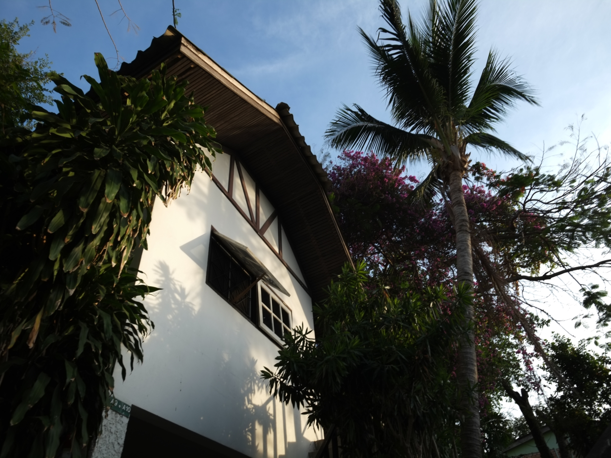 Cool Breeze Bungalows