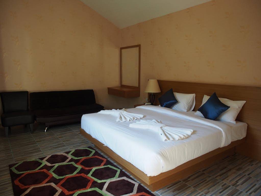 Corsica Guesthouse