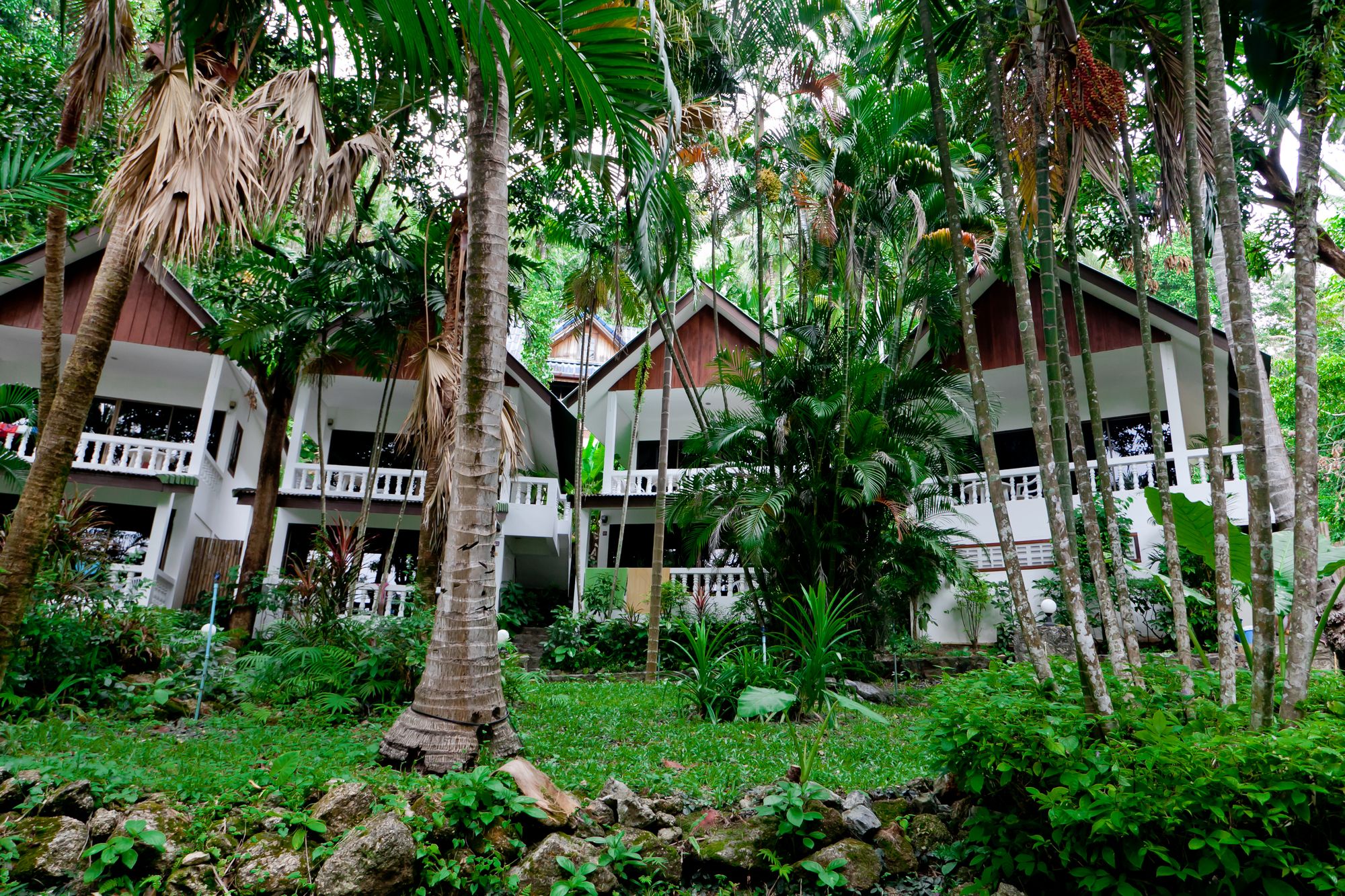 Fullmoon Beach Resort