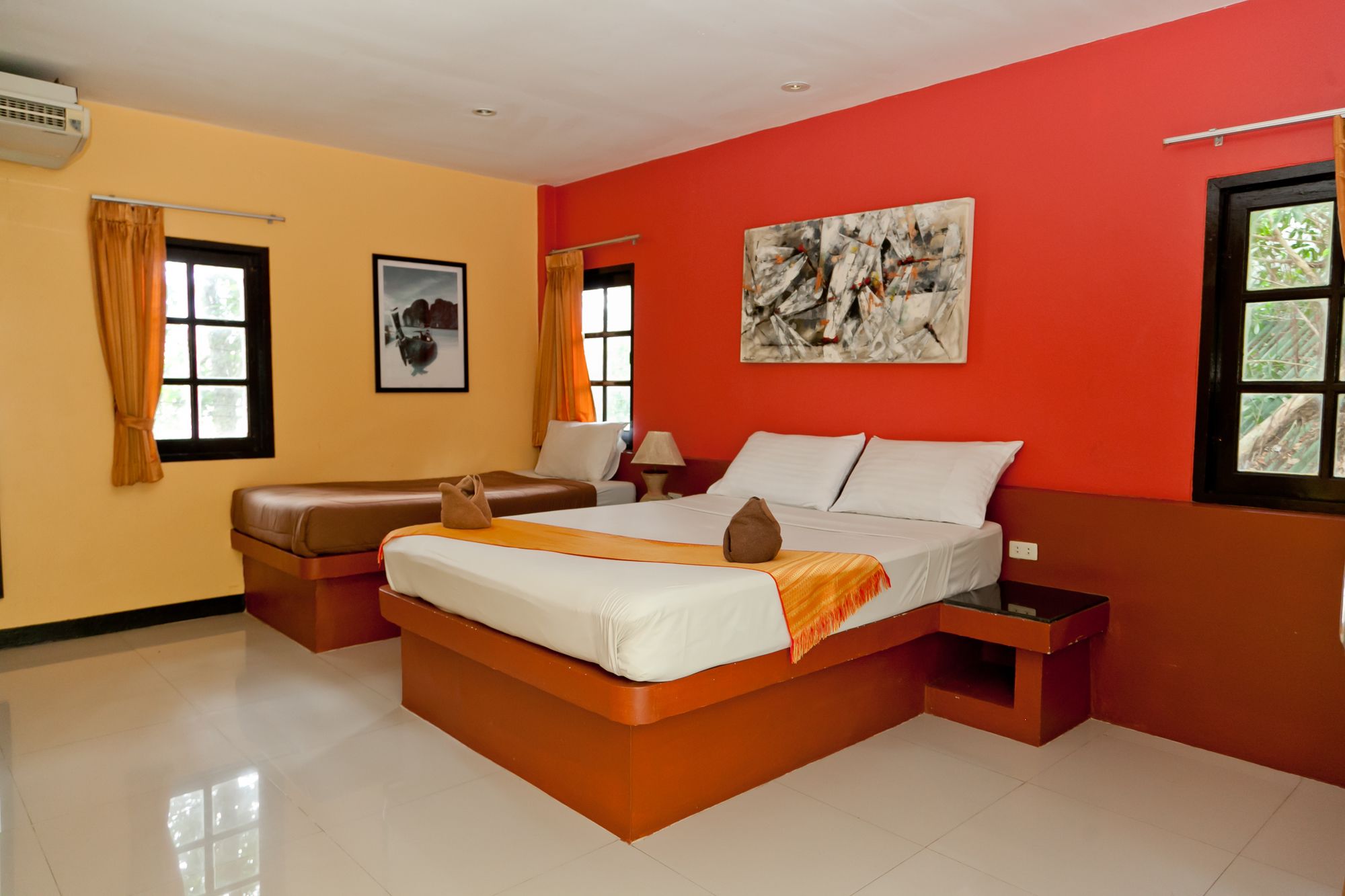 Fullmoon Beach Resort