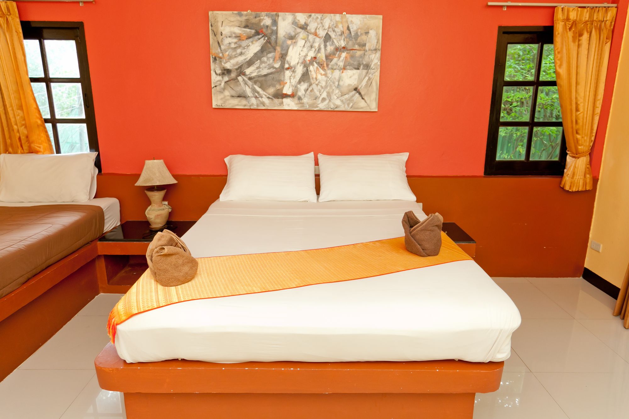 Fullmoon Beach Resort