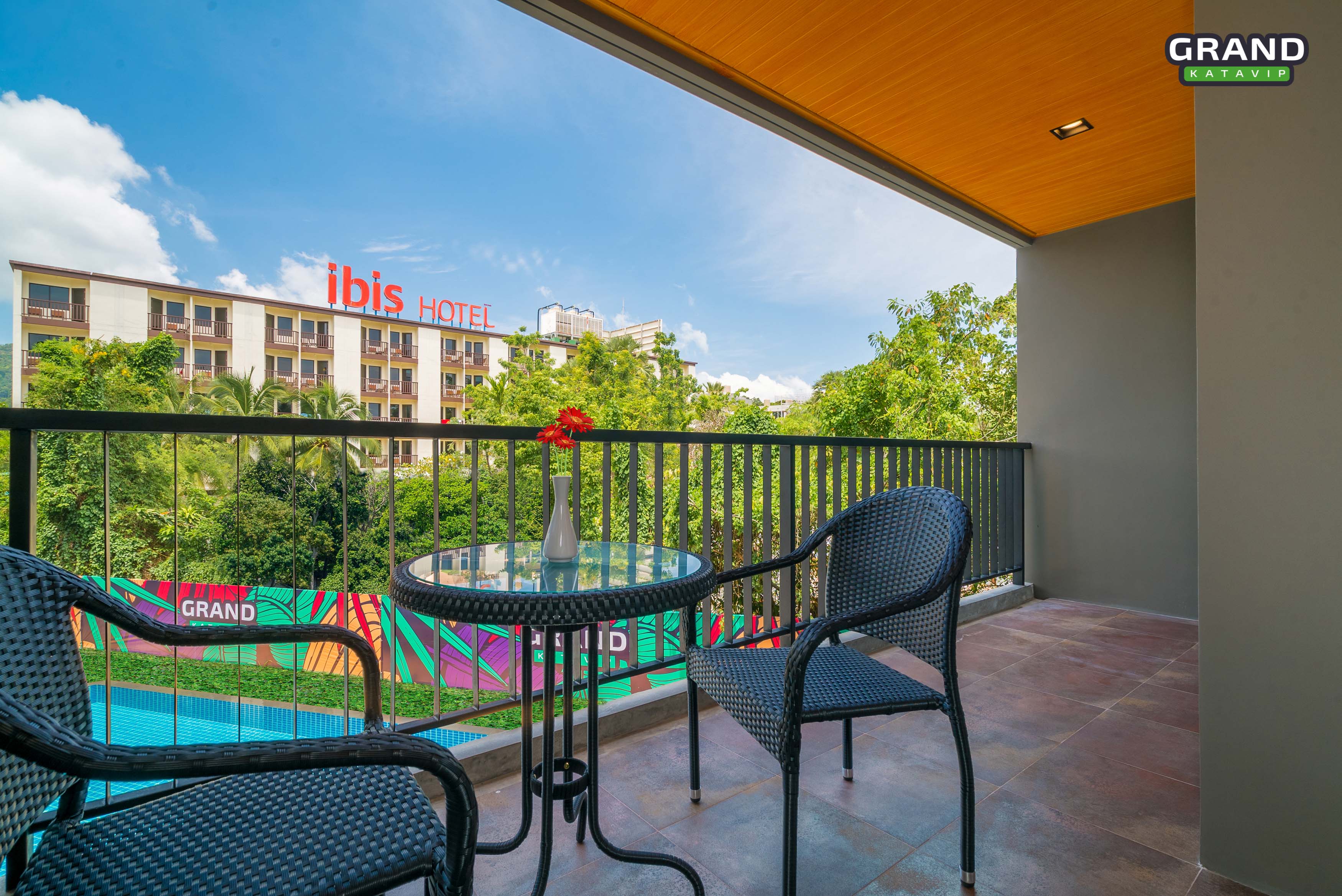 Grand Kata VIP Hotel