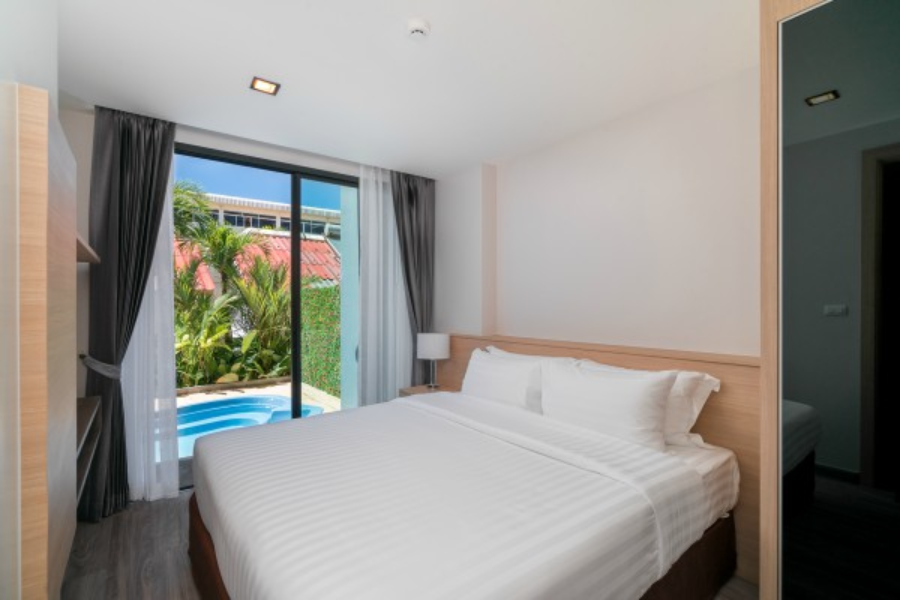 Grand Kata VIP Hotel