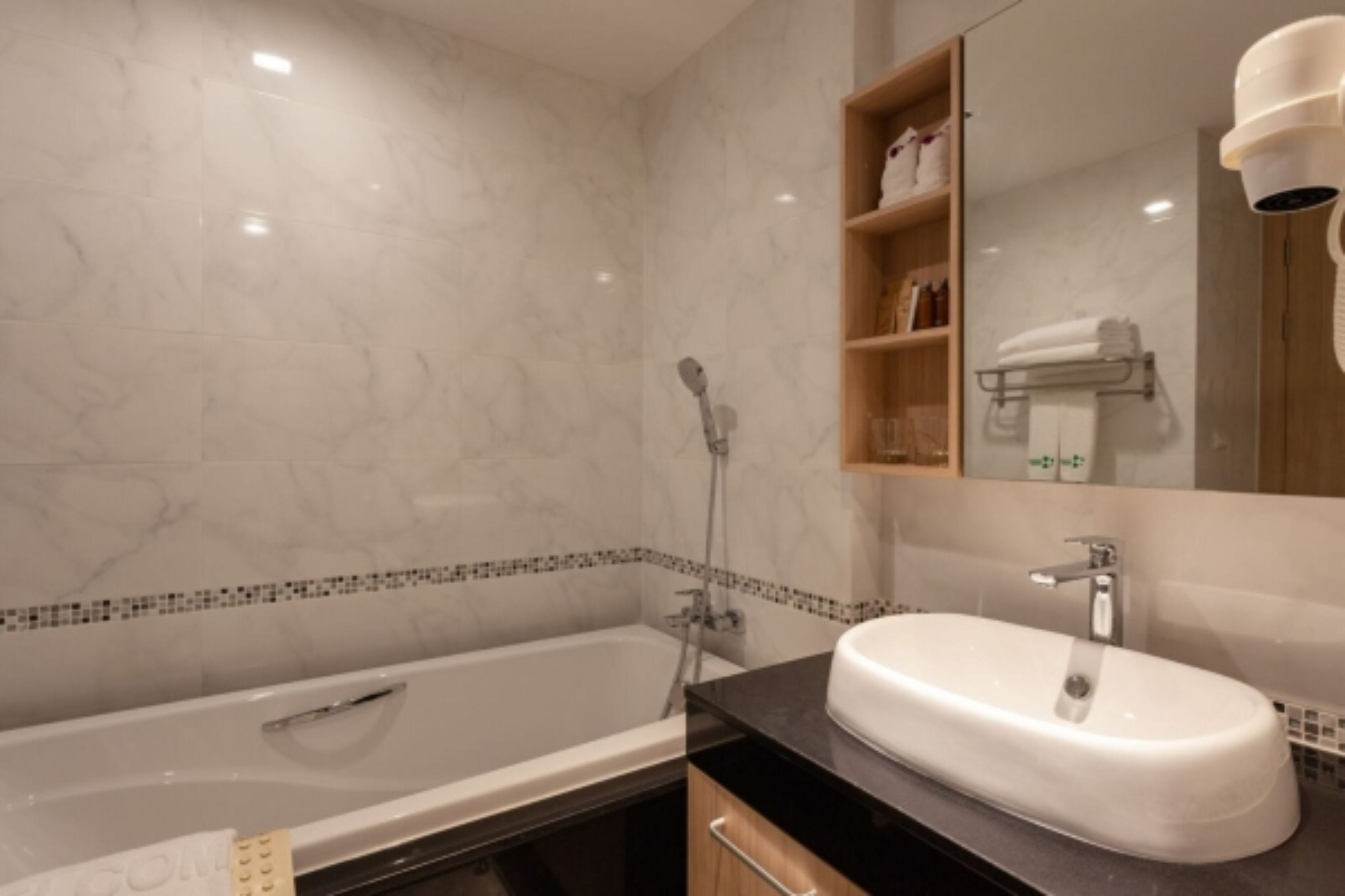 Grand Kata VIP Hotel