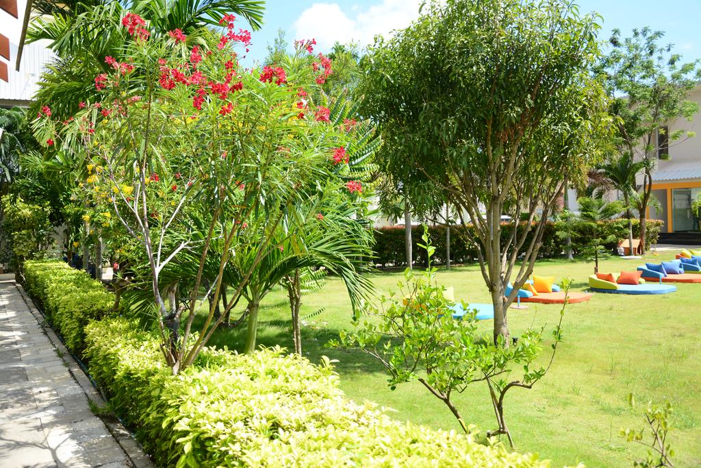 Jazz U Garden Resort