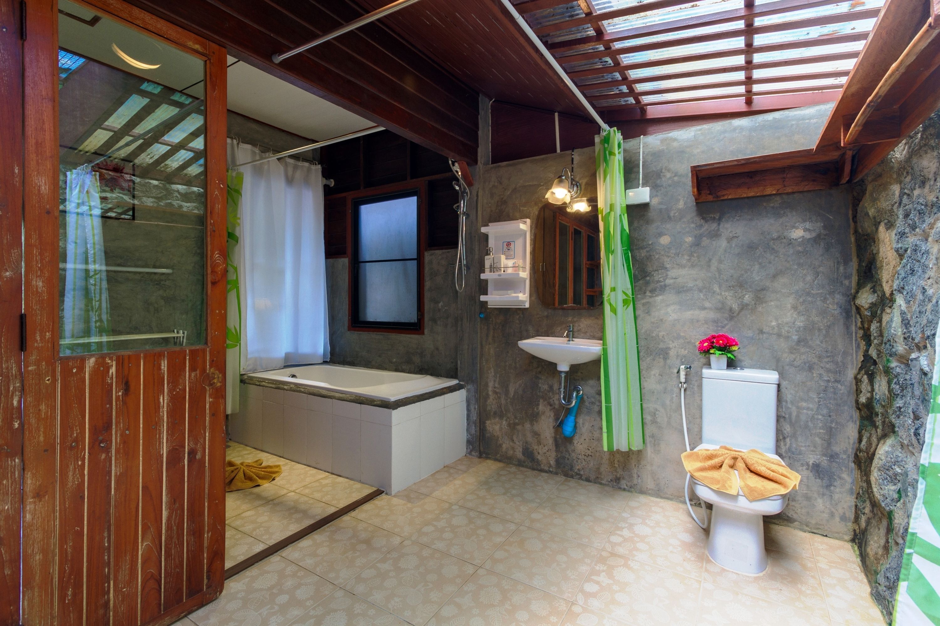 Kanya Cozy Bungalows Kata Beach