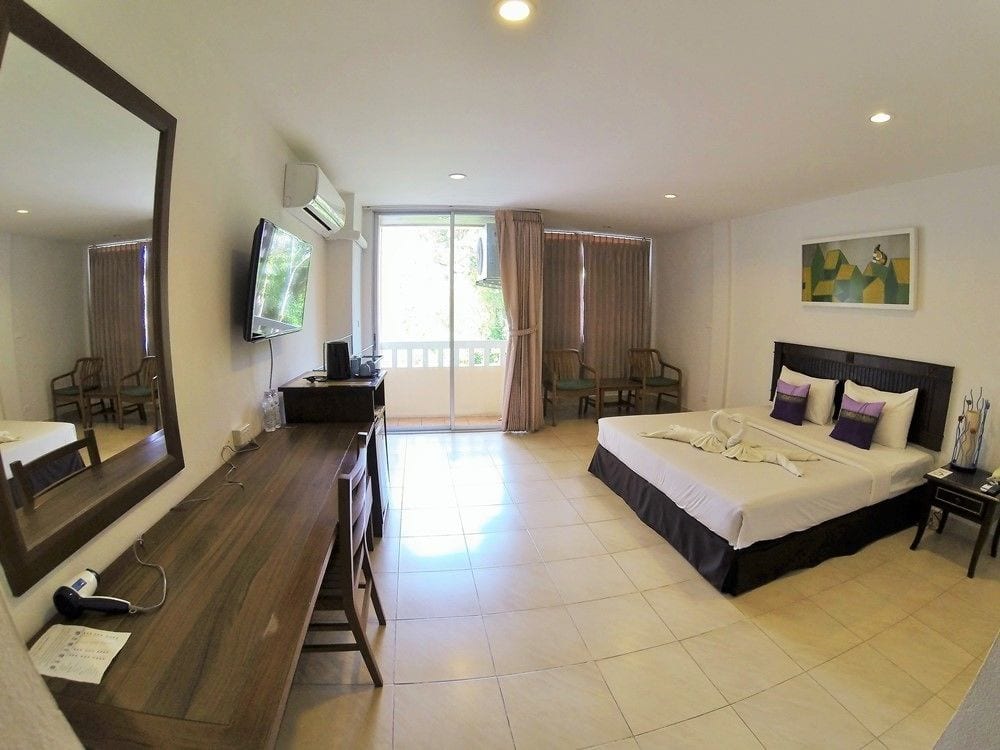 Karon Living Room
