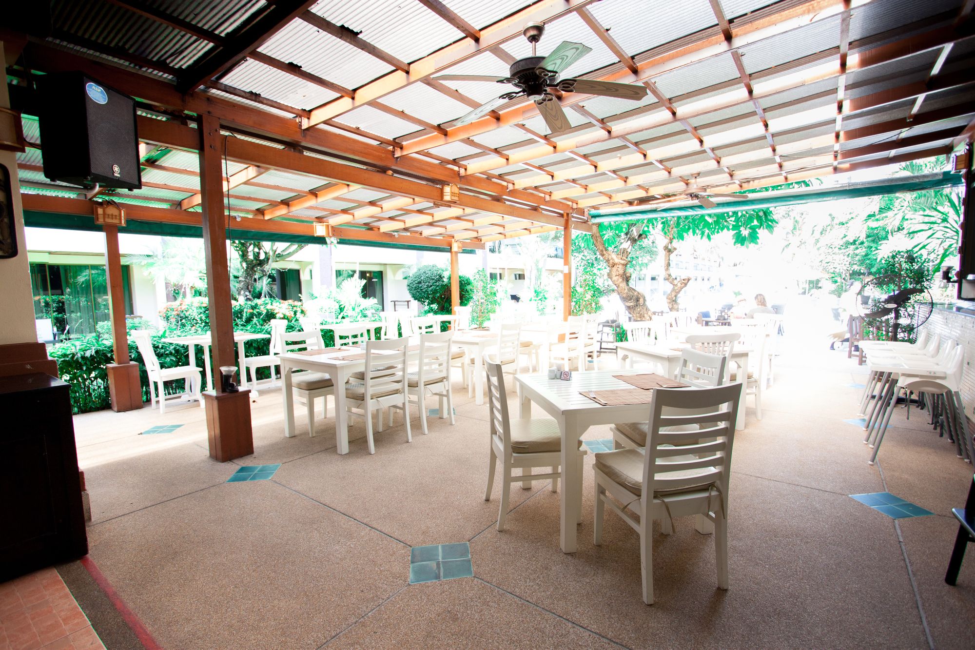 Karon Sea  Sands Resort & Spa