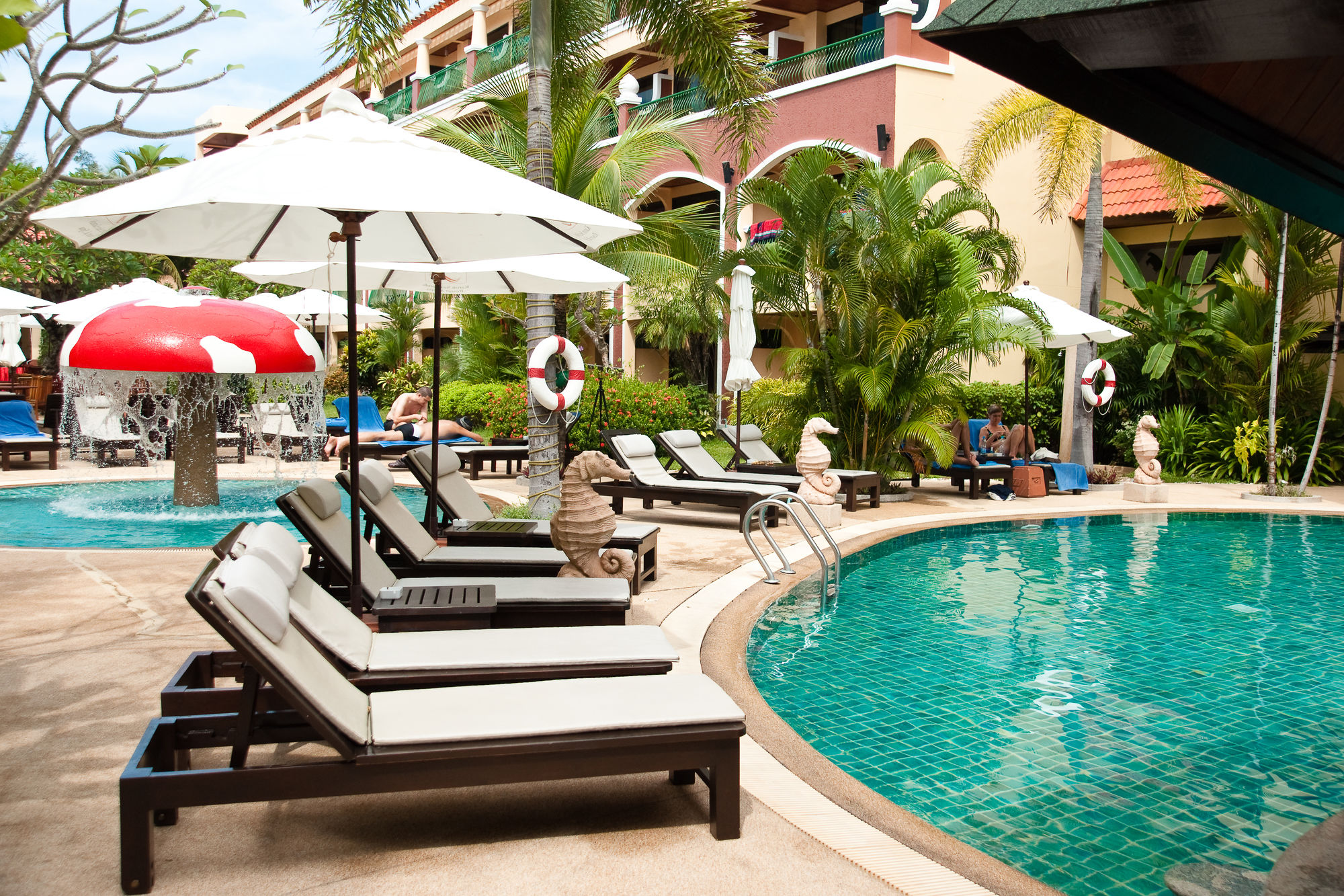 Karon Sea  Sands Resort & Spa