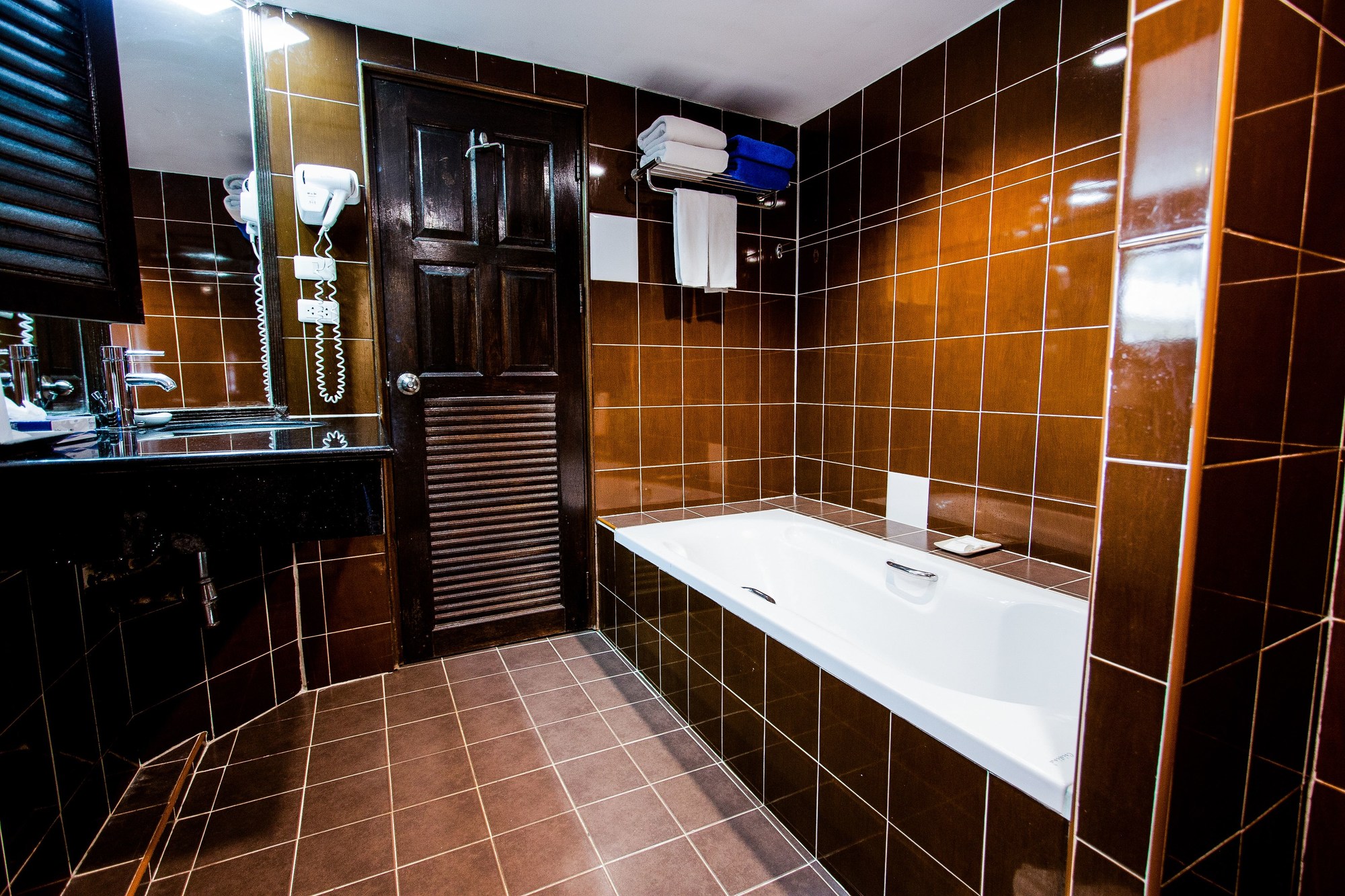 Karon Sea  Sands Resort & Spa