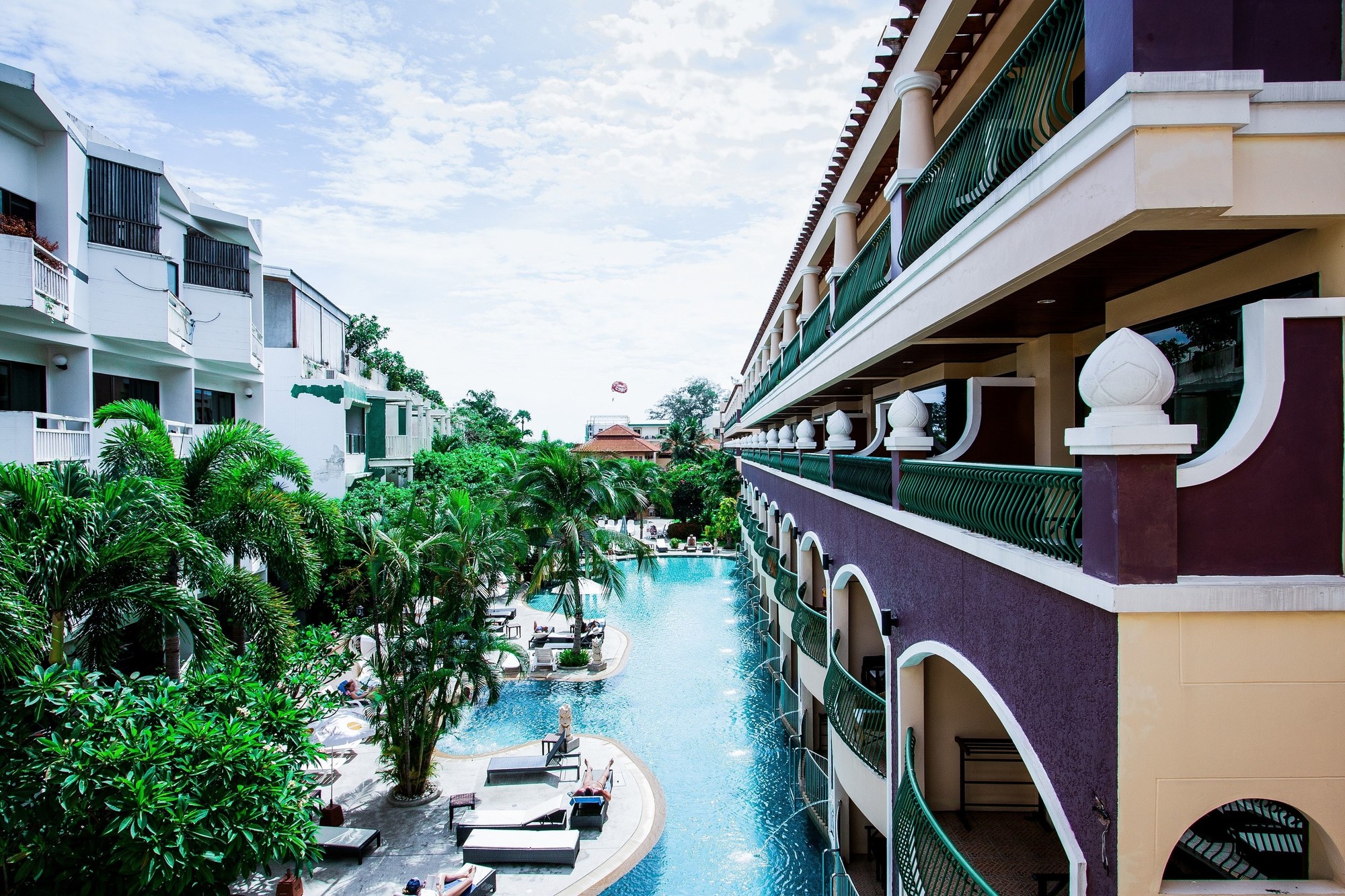 Karon Sea  Sands Resort & Spa