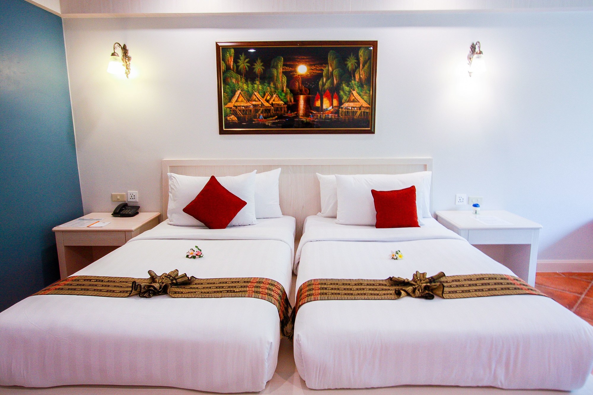 Karon Sea  Sands Resort & Spa