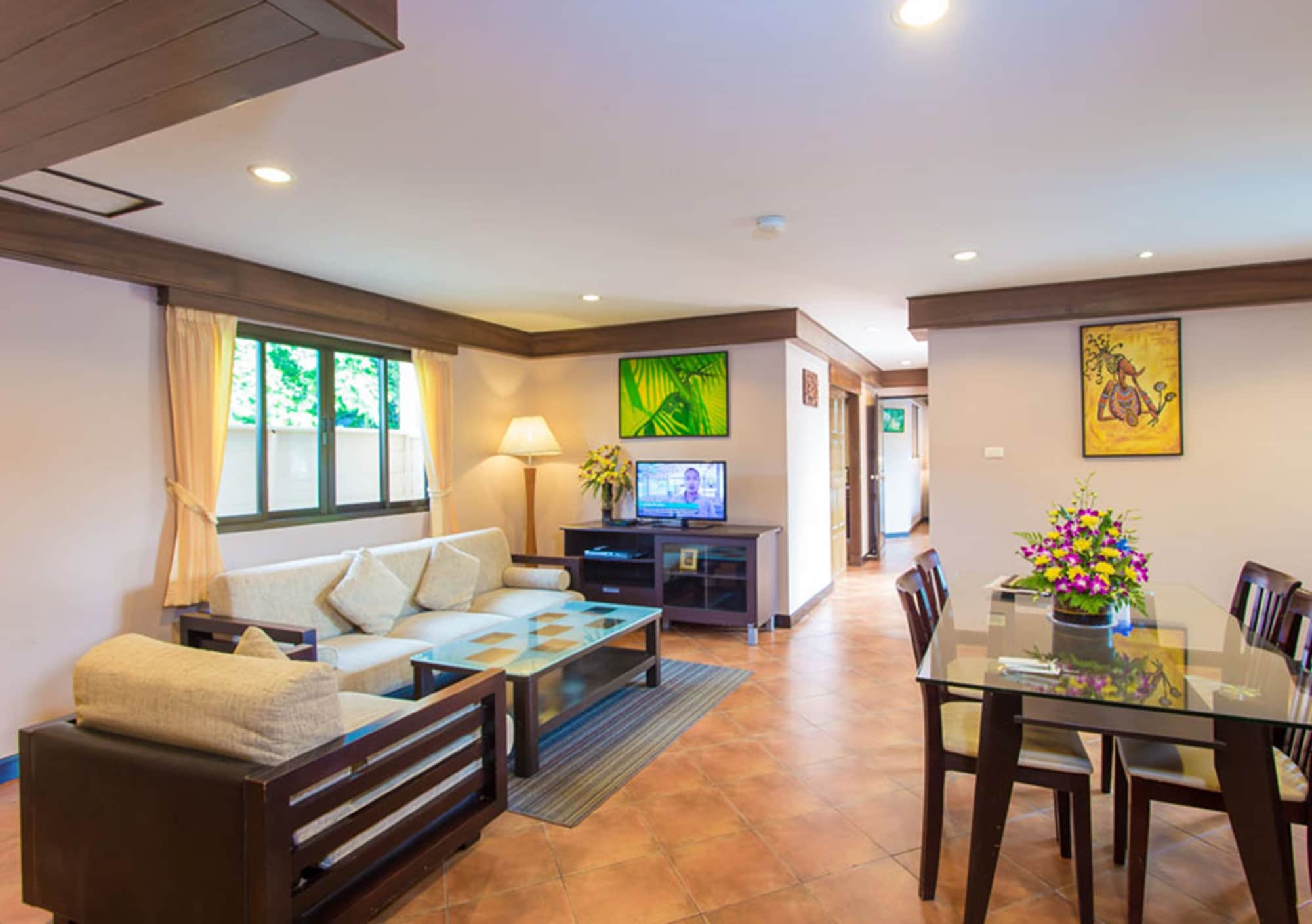Karon Sea  Sands Resort & Spa