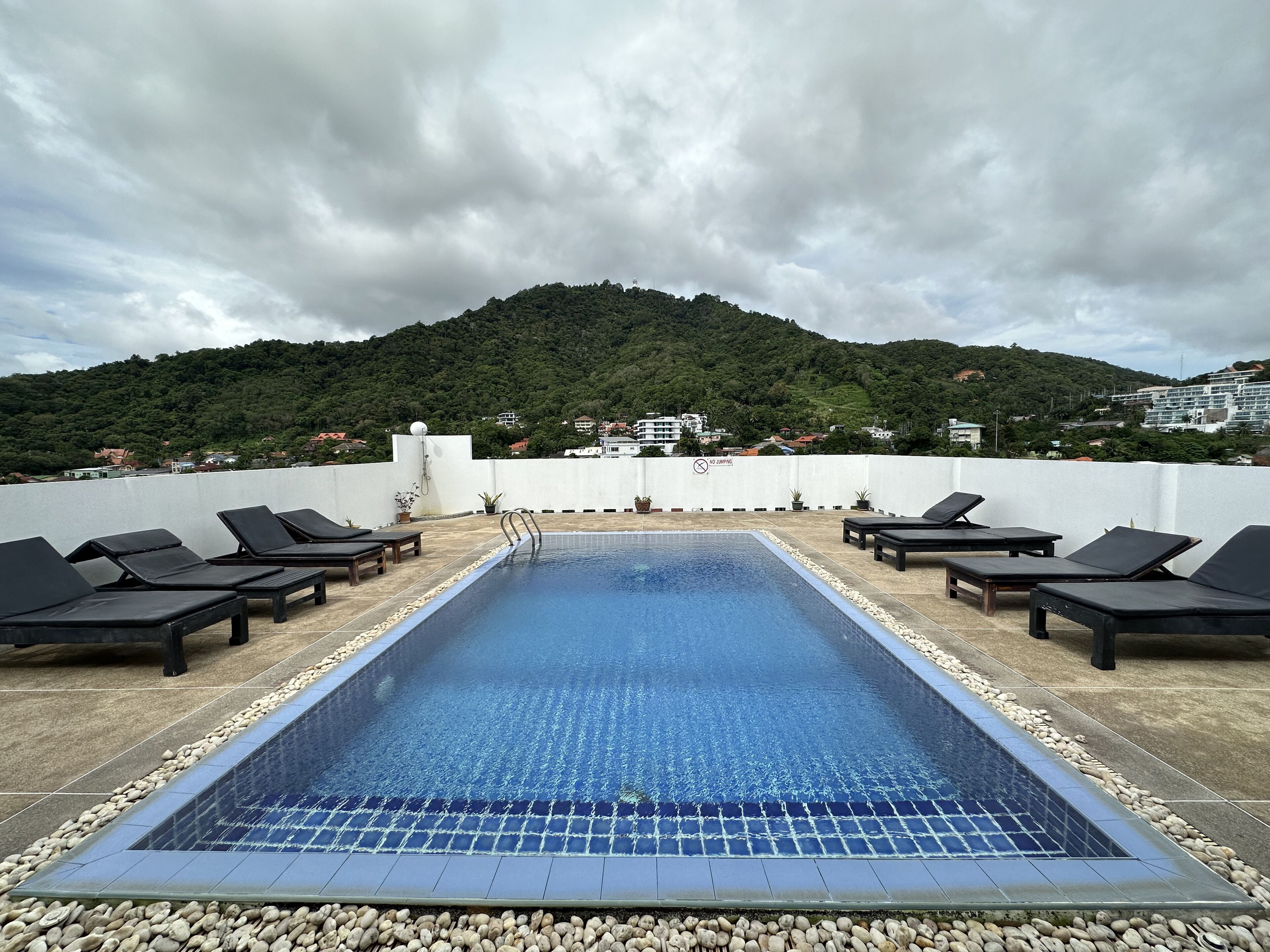 Kata Place Hotel