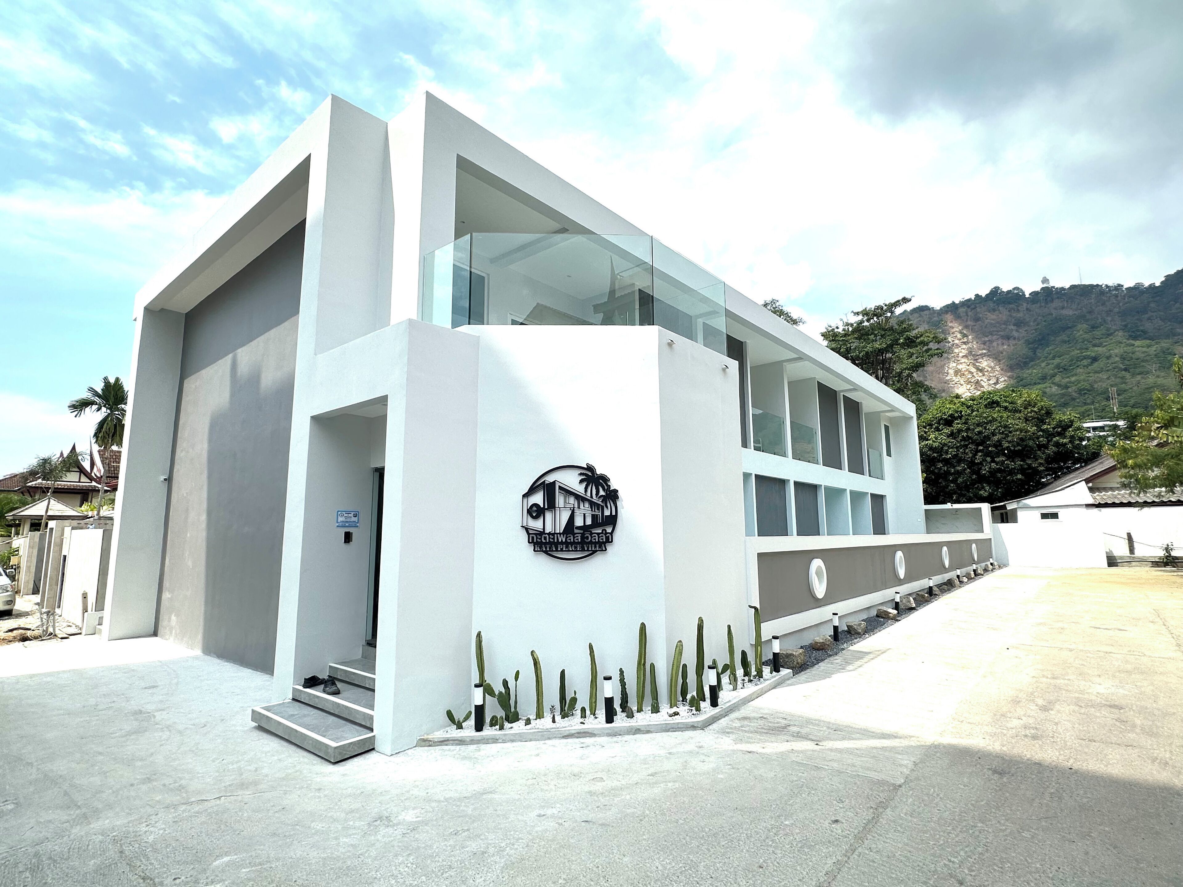 Kata Place Villa