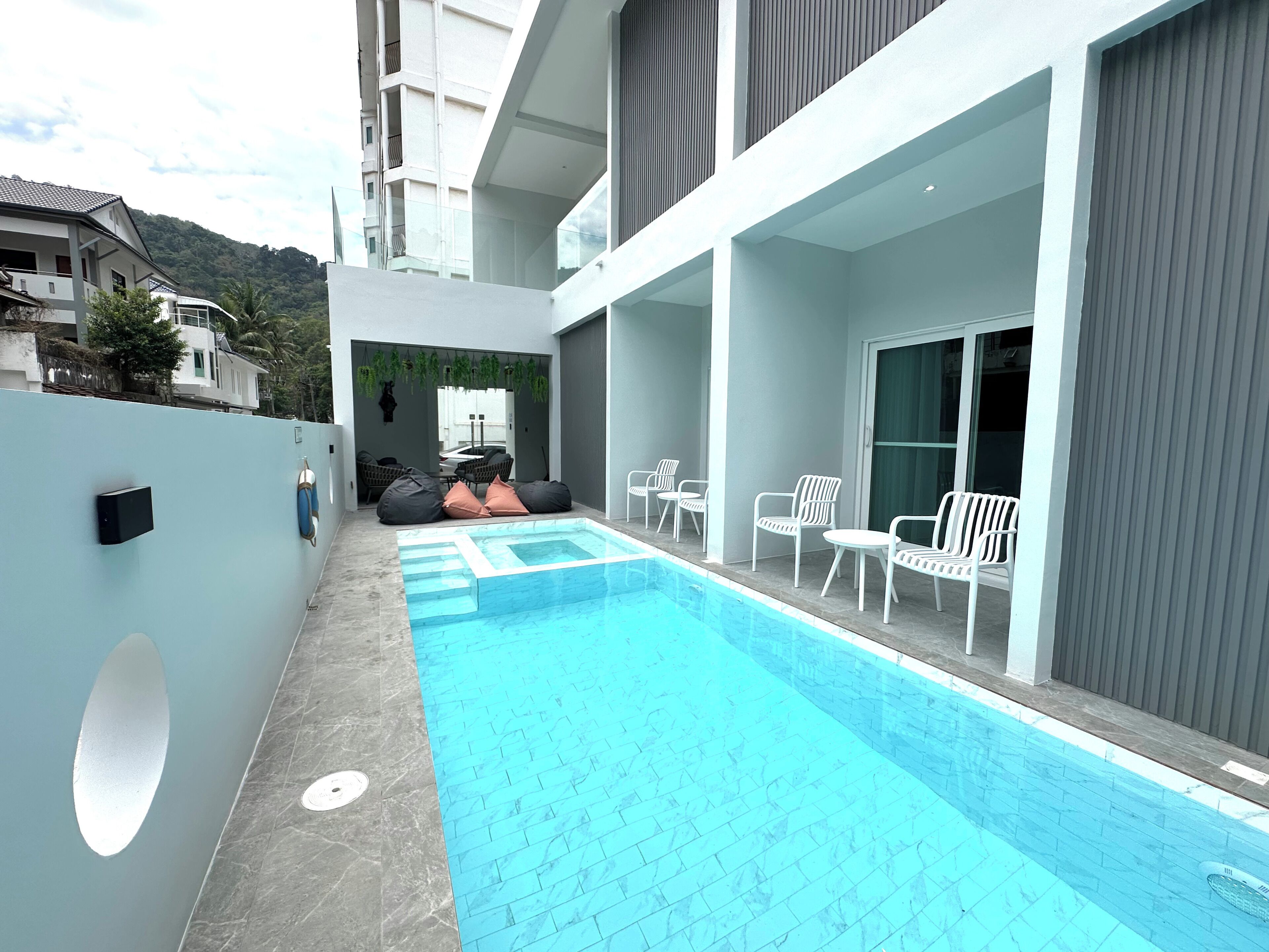 Kata Place Villa