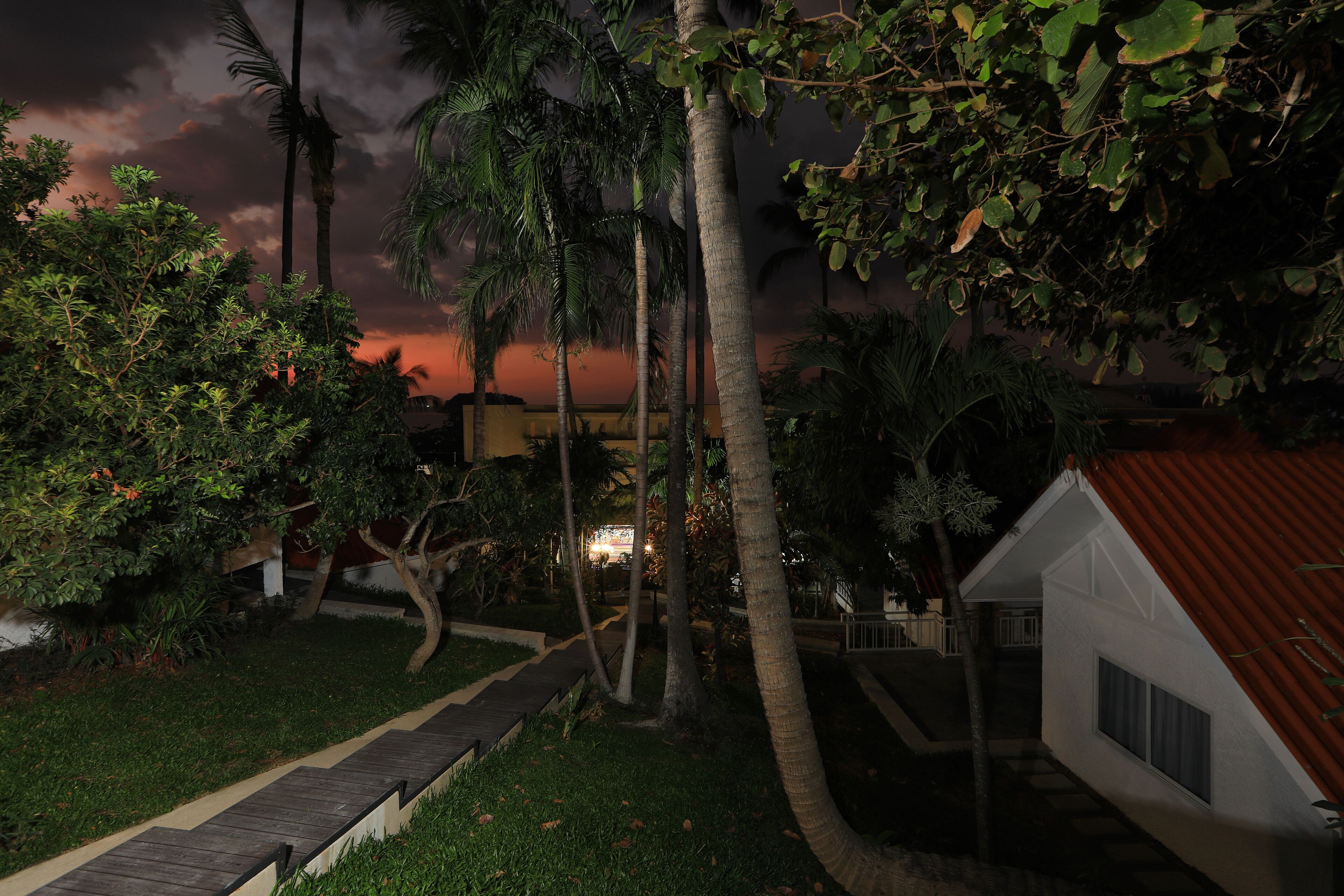 Kata White Villas