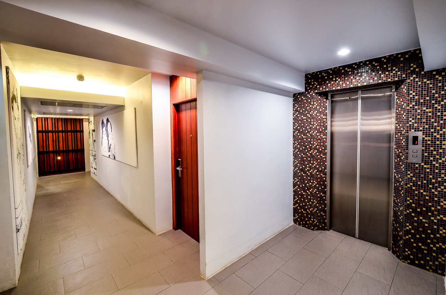 Lap Roi Karon Beachfront by Shanaya