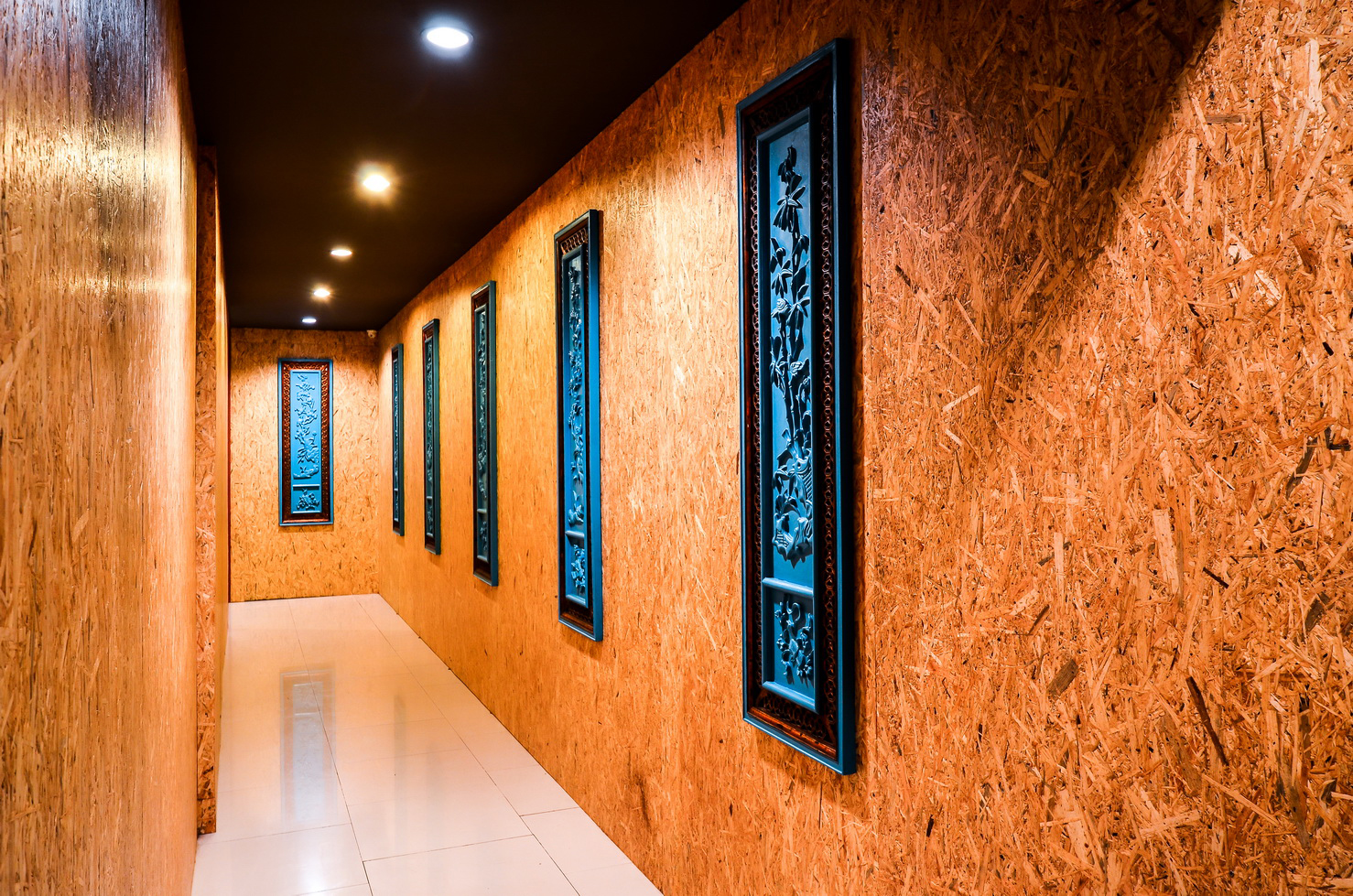 Lap Roi Karon Beachfront by Shanaya