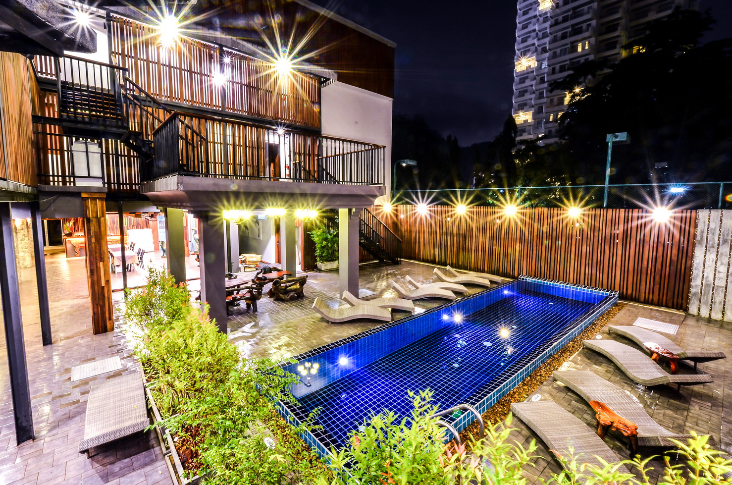 Lap Roi Karon Beachfront by Shanaya