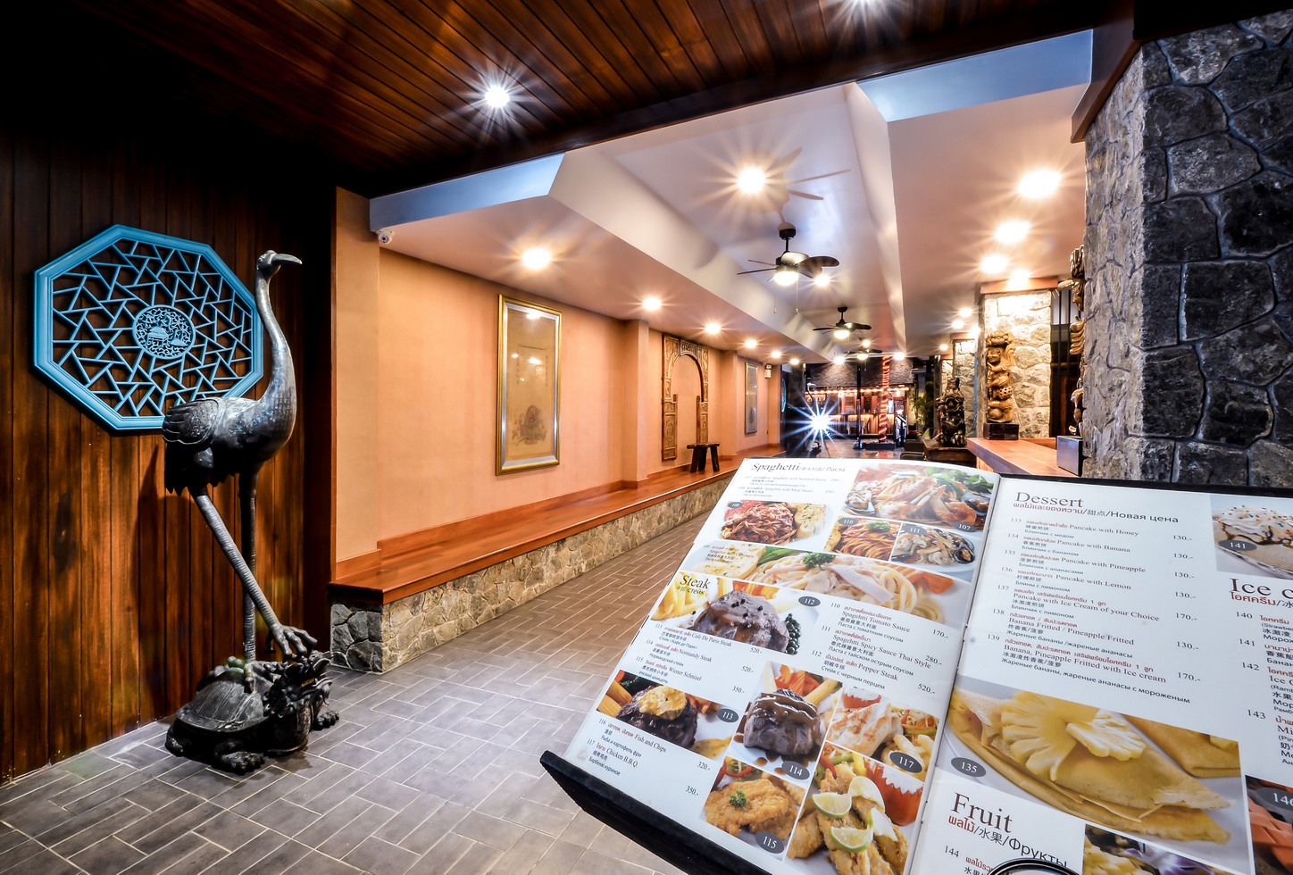Lap Roi Karon Beachfront by Shanaya