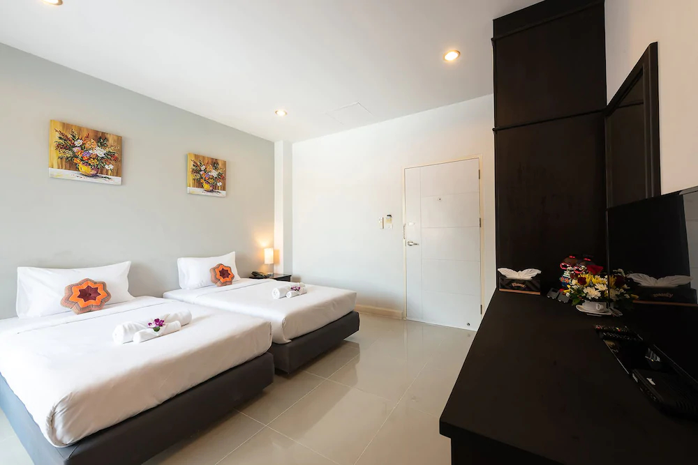 May House Karon Beach