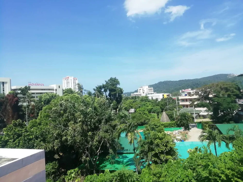 May House Karon Beach