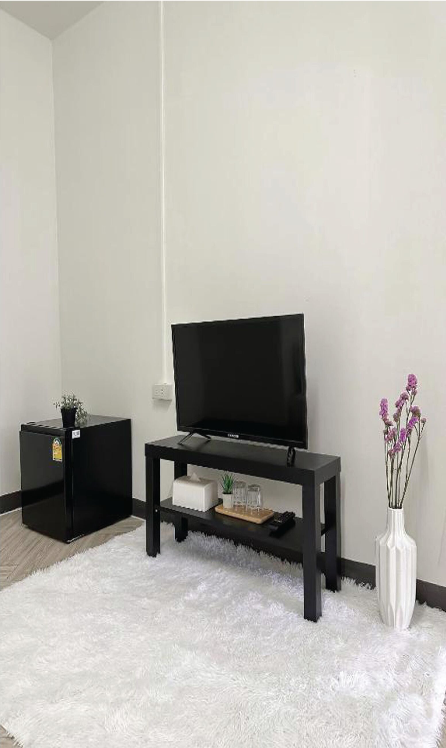 Montana Hotel & Hostel