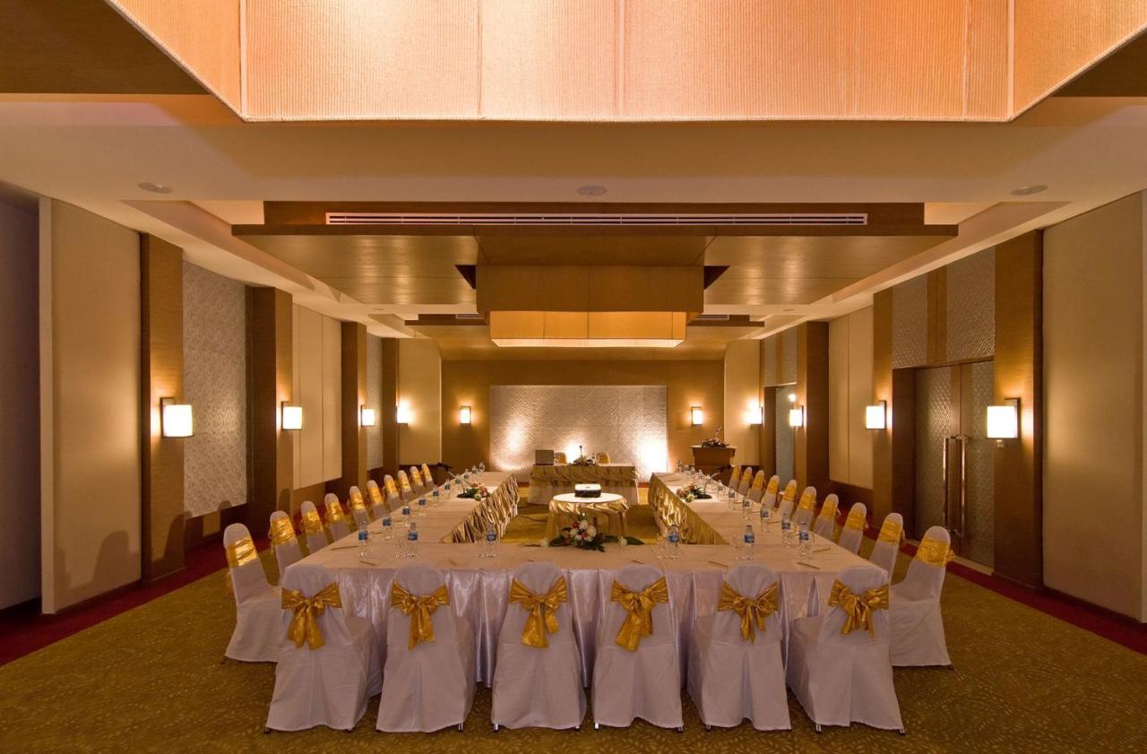 Peach Blossom Resort