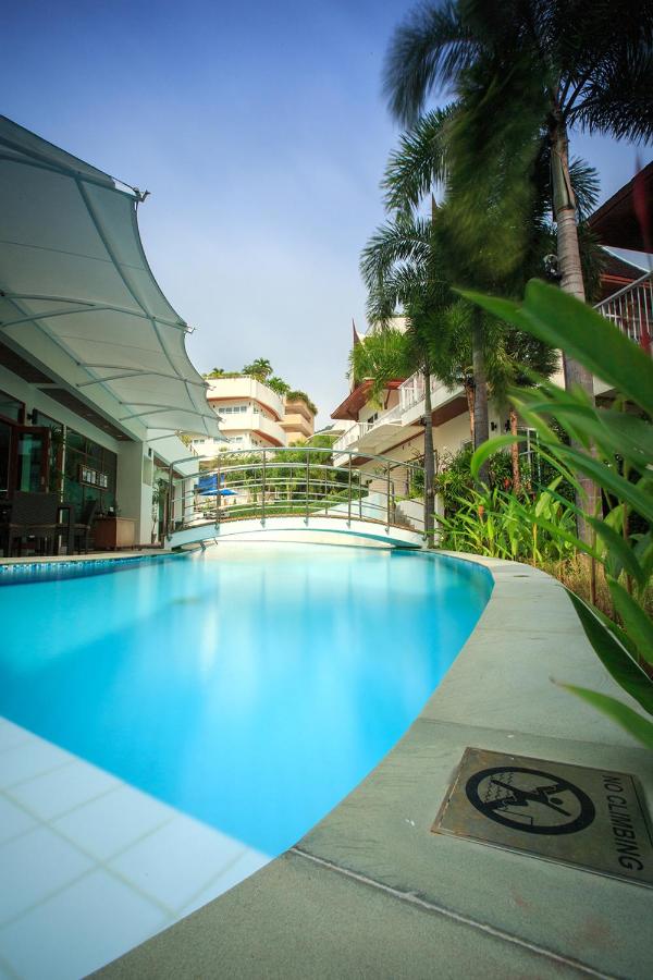 Phunawa Karon Beach Resort & Spa