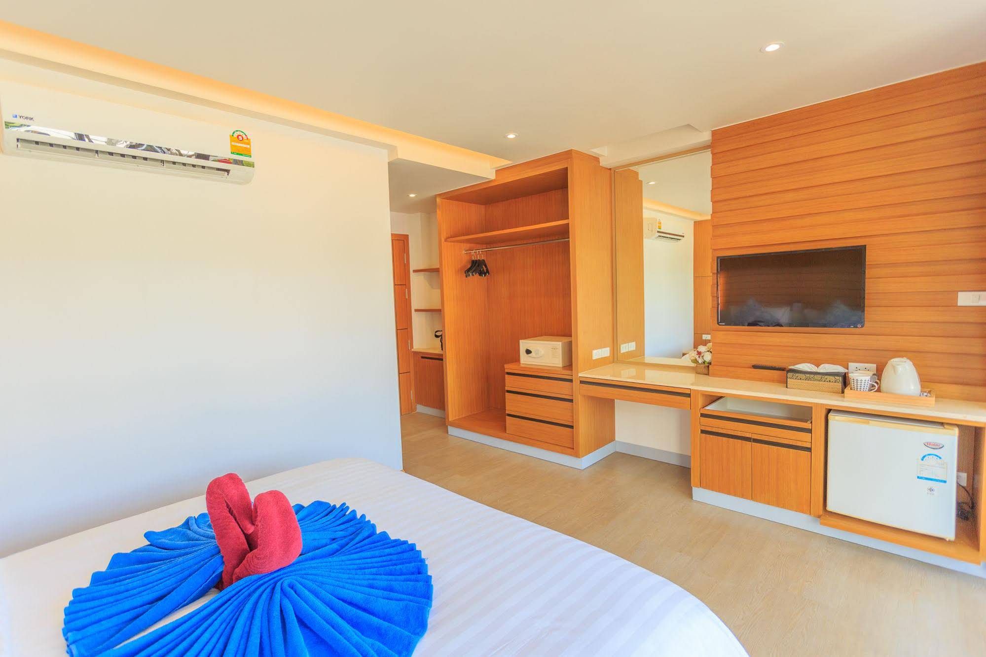 Room Actually