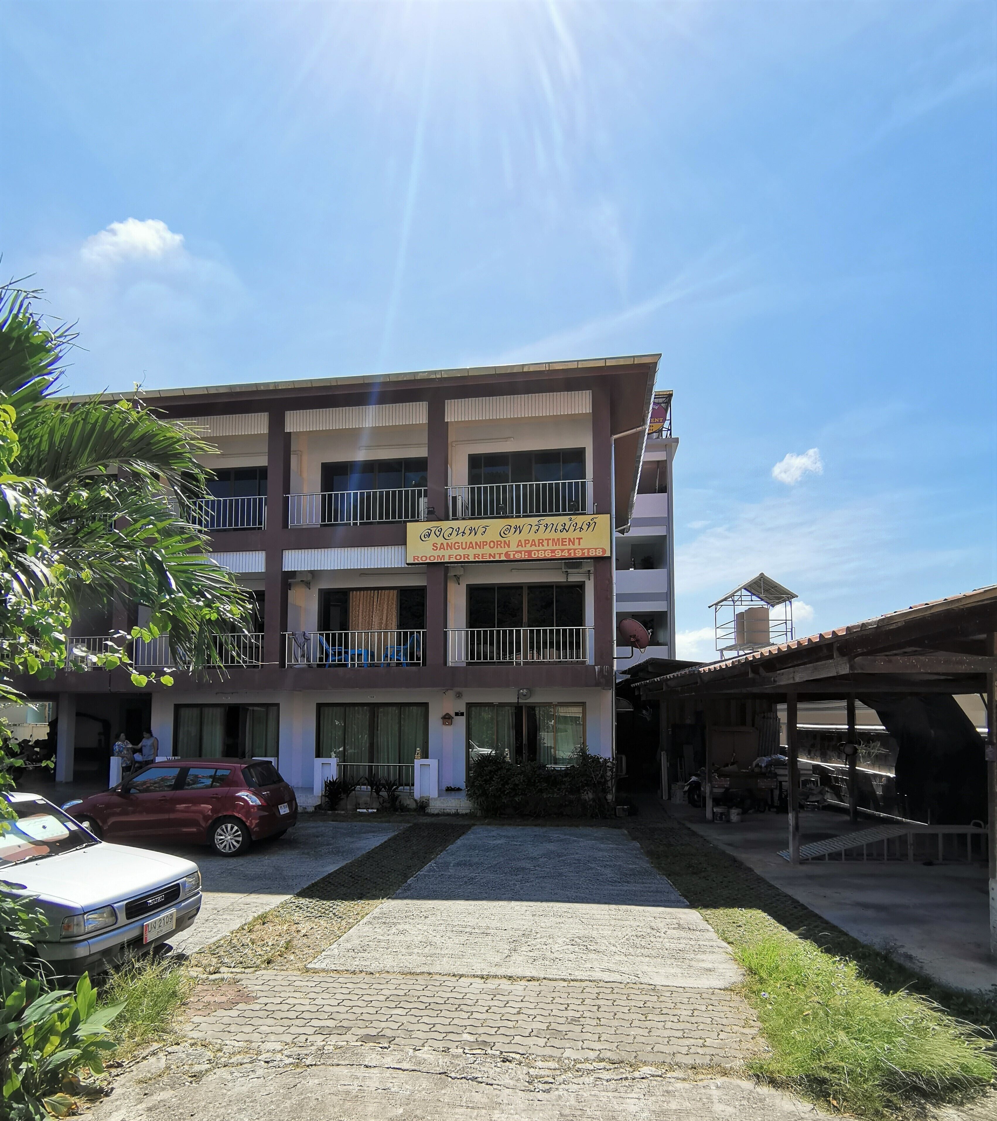 Sanguanporn Apartment