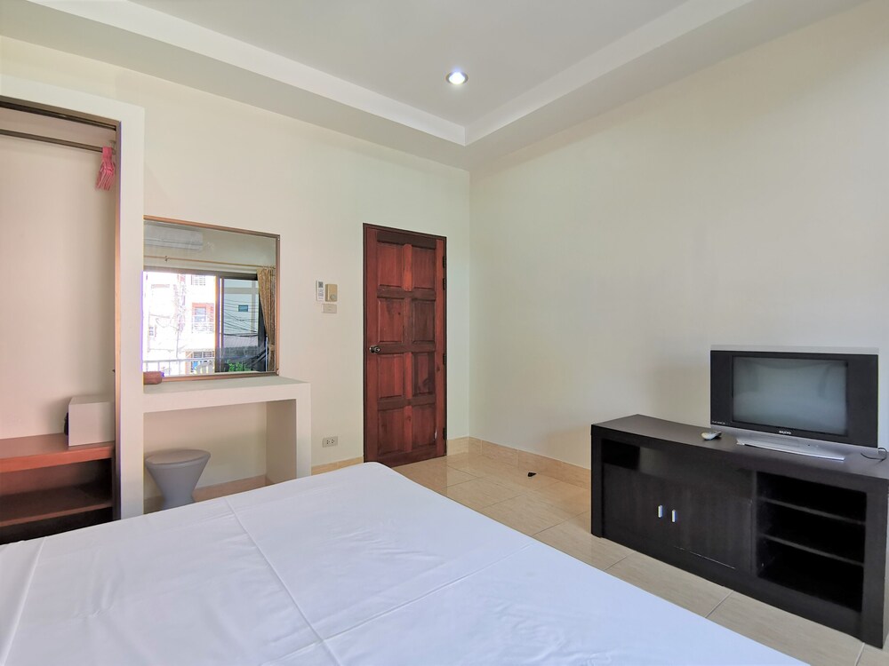 Sanguanporn Apartment