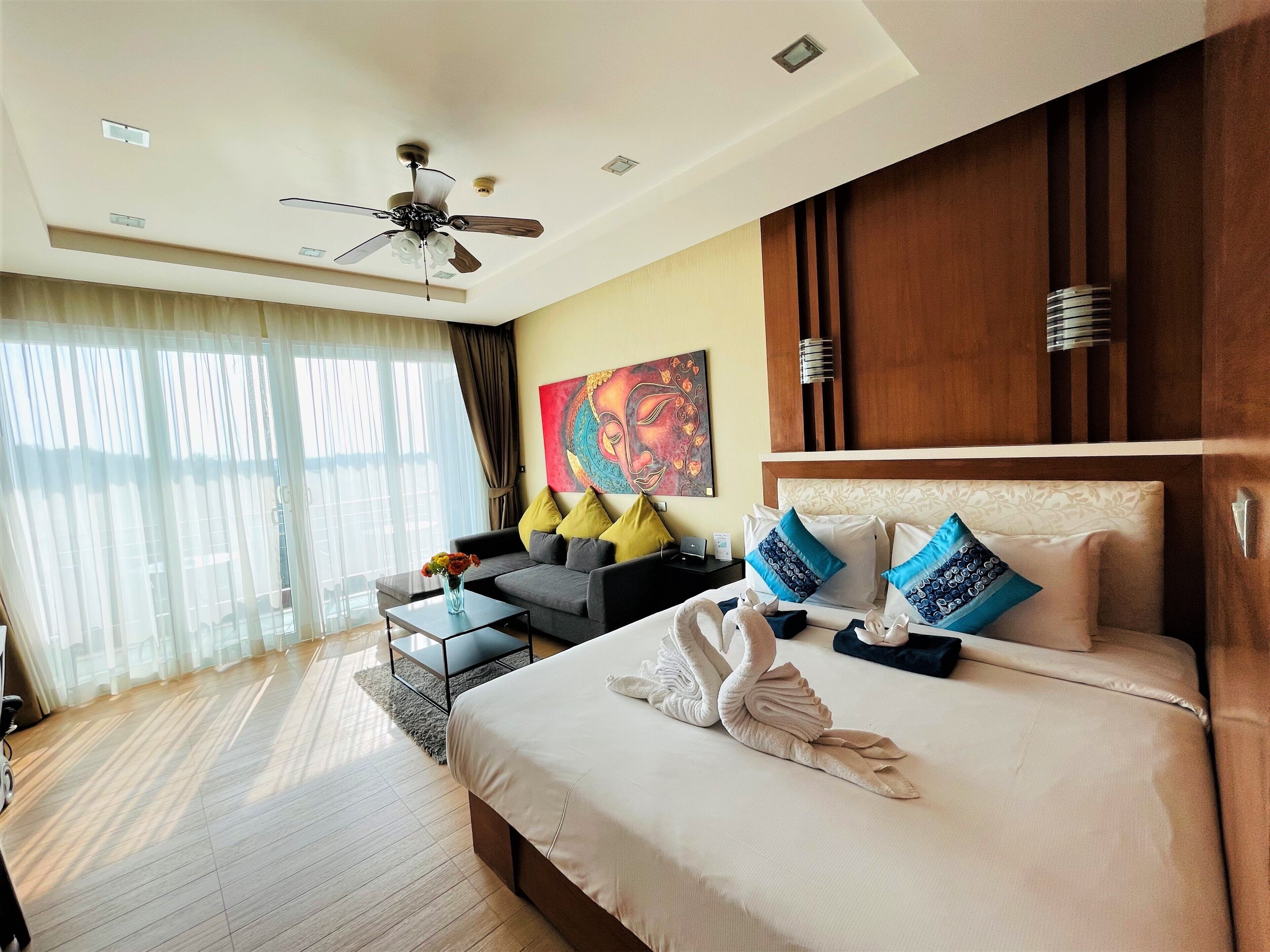 Sea And Sky Condominium by Lofty