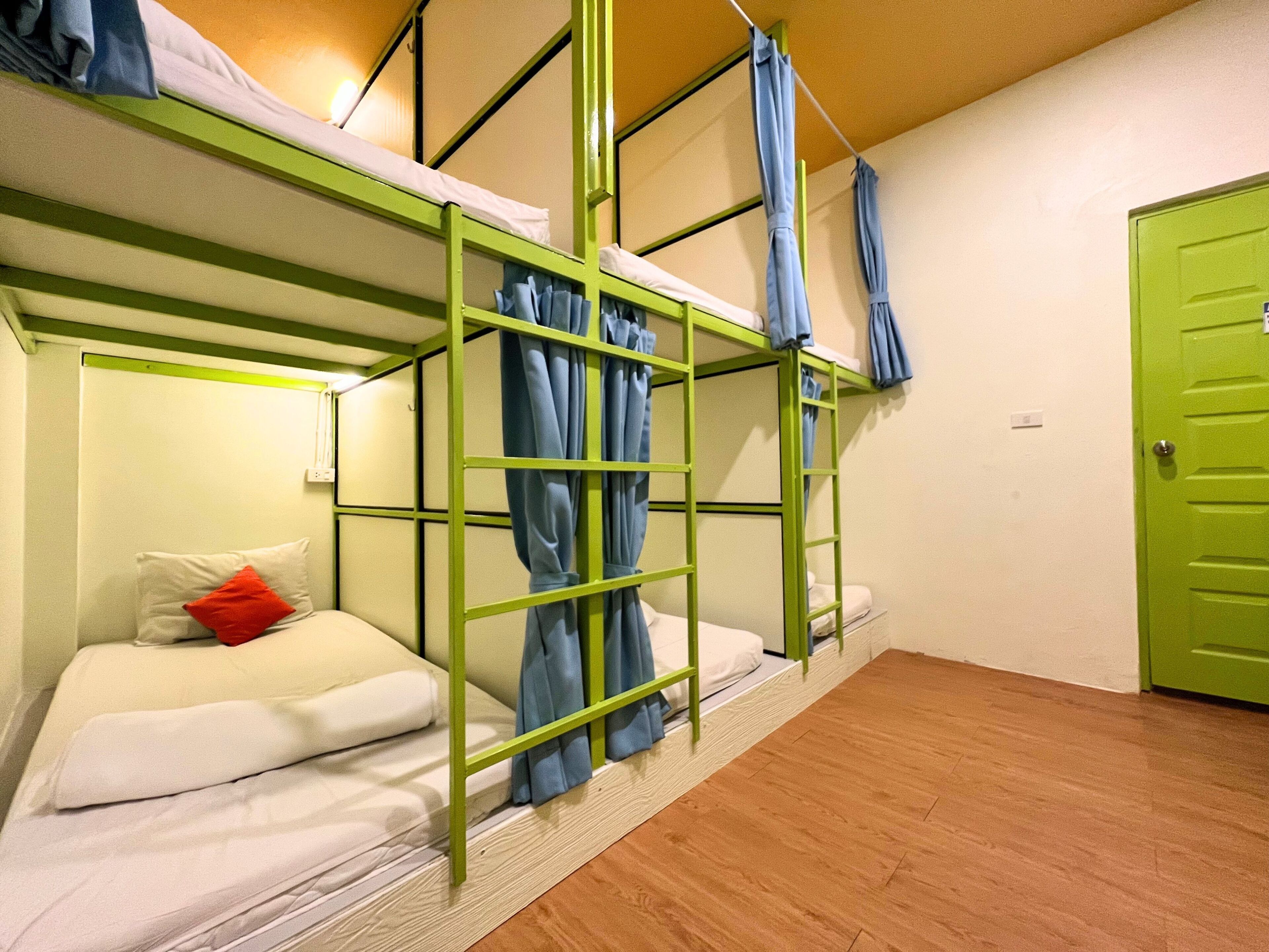 Sleepy Station Hostel