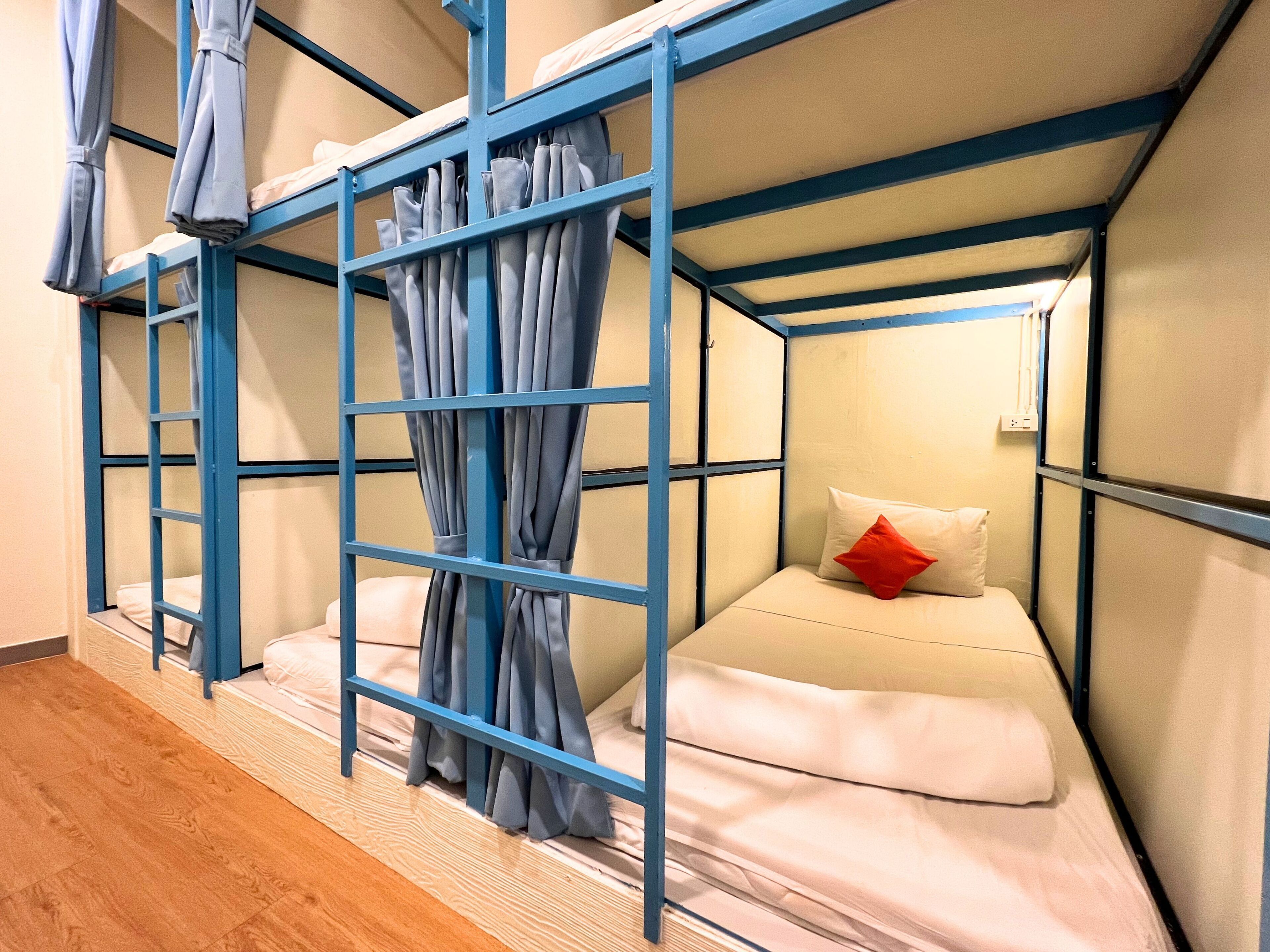 Sleepy Station Hostel