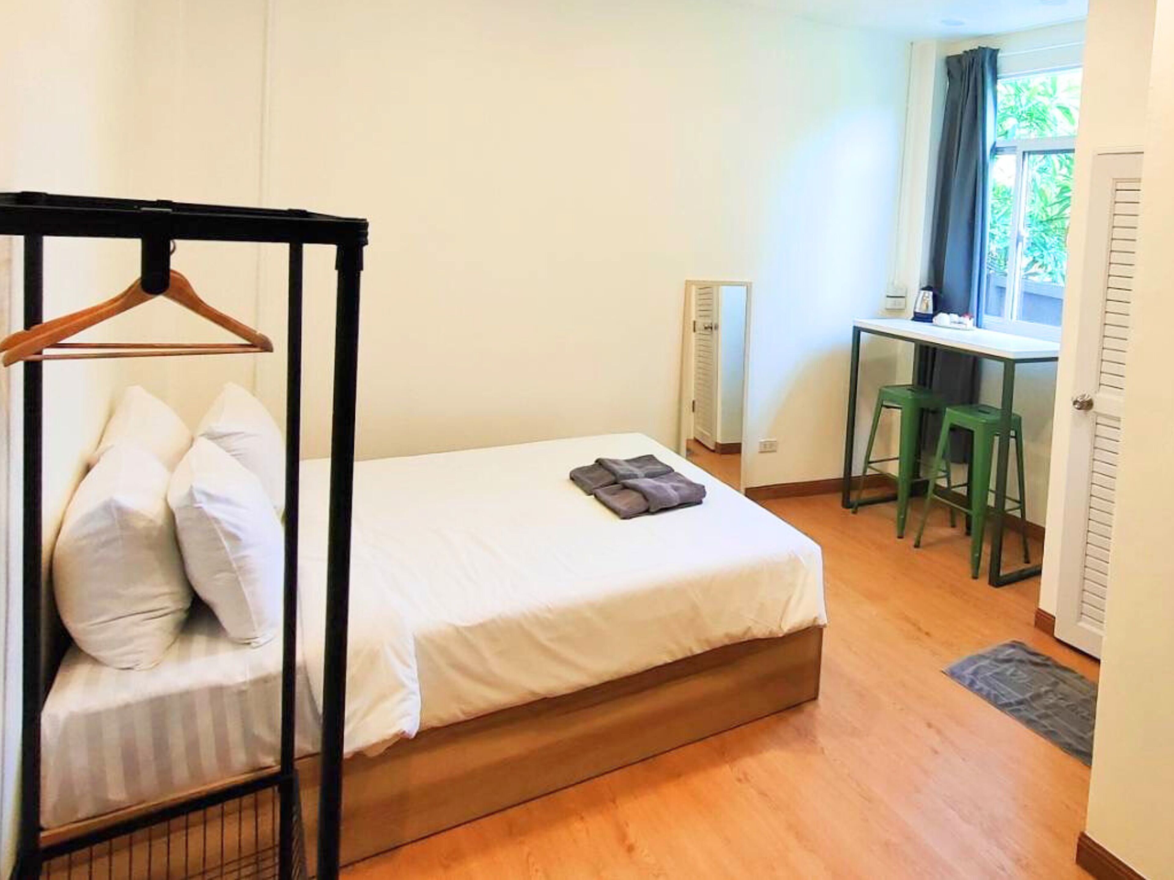 Sleepy Station Hostel