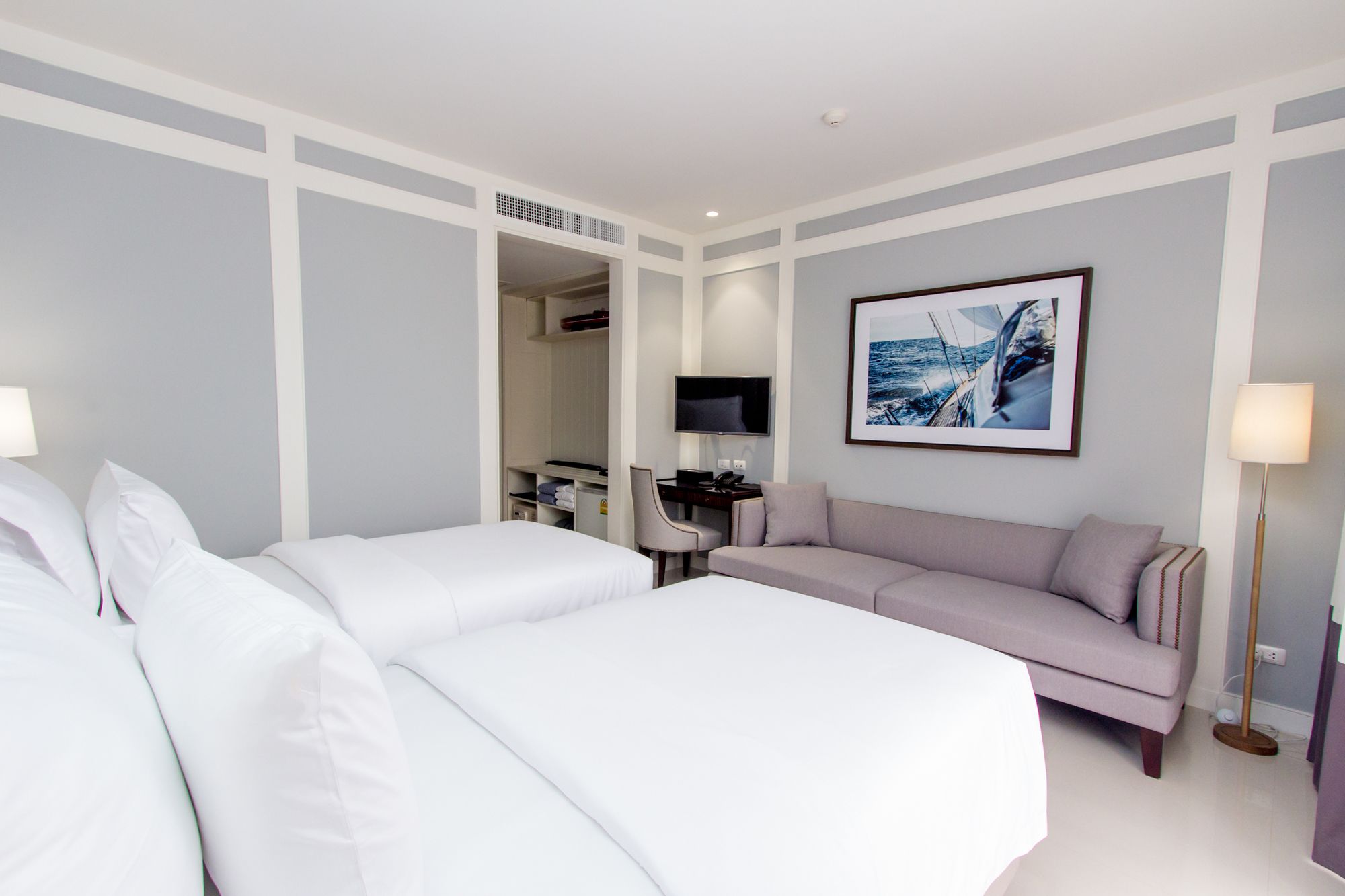 Sugar Marina Hotel Art