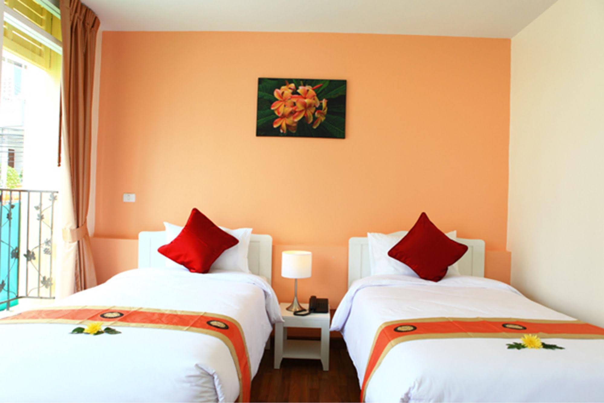 Villa Tona Phuket