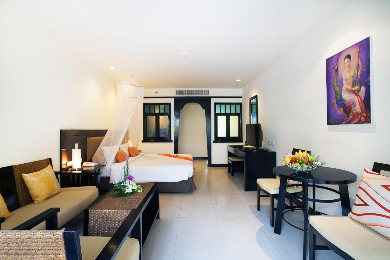 Woraburi Phuket Resort & Spa