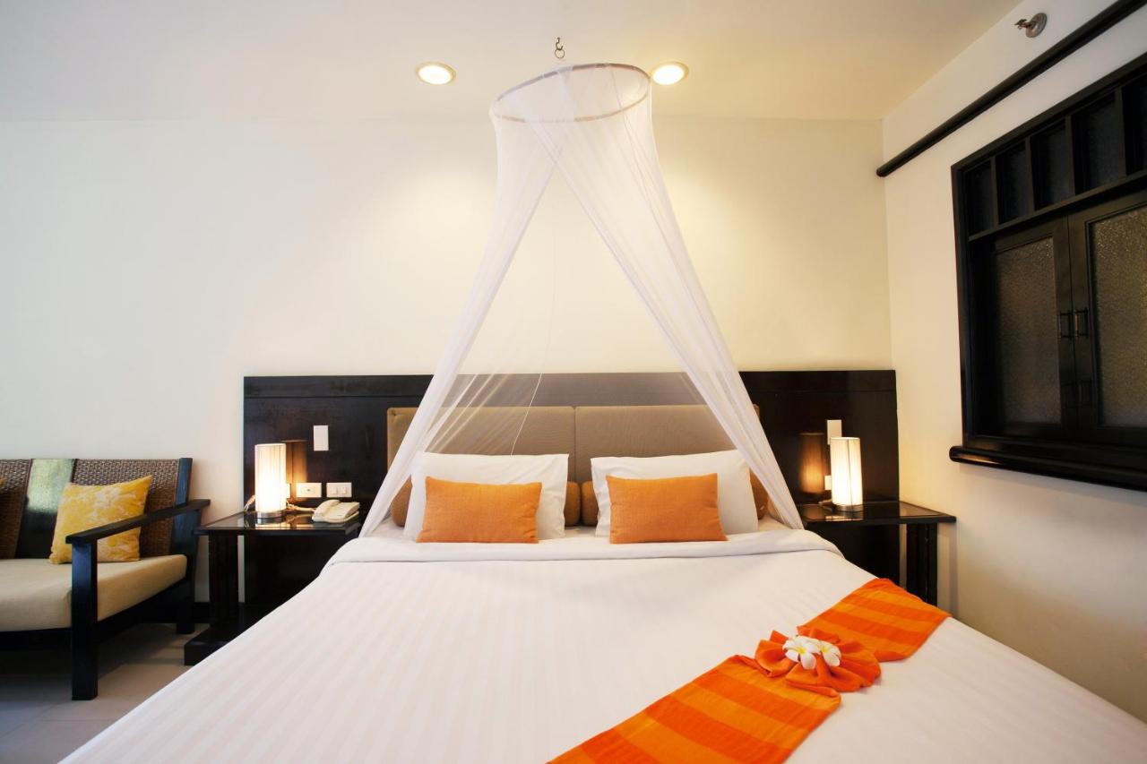 Woraburi Phuket Resort & Spa