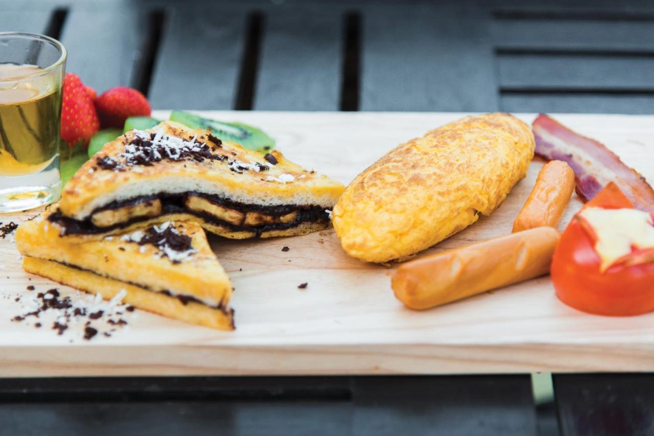 Woraburi Phuket Resort & Spa