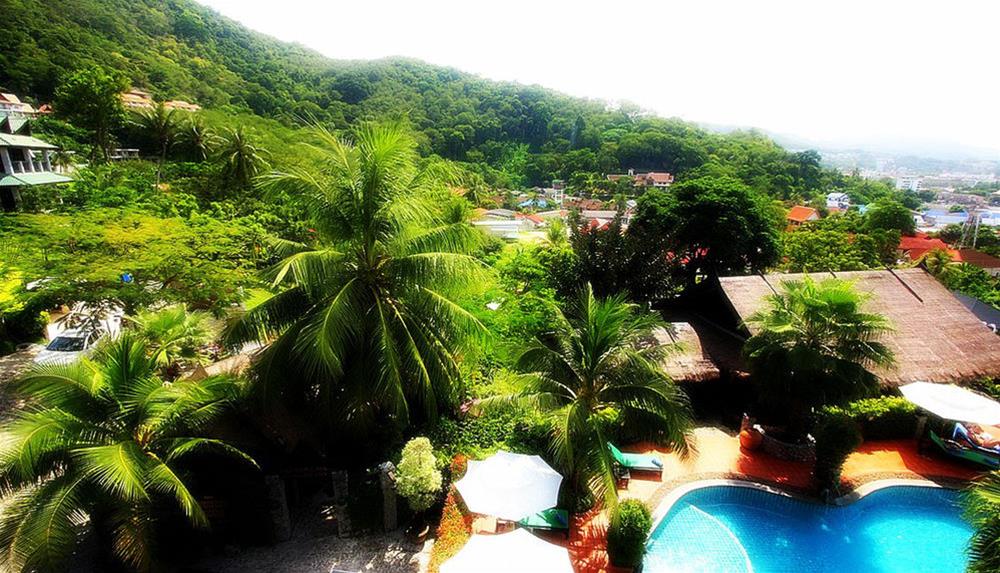 Boomerang Village Resort